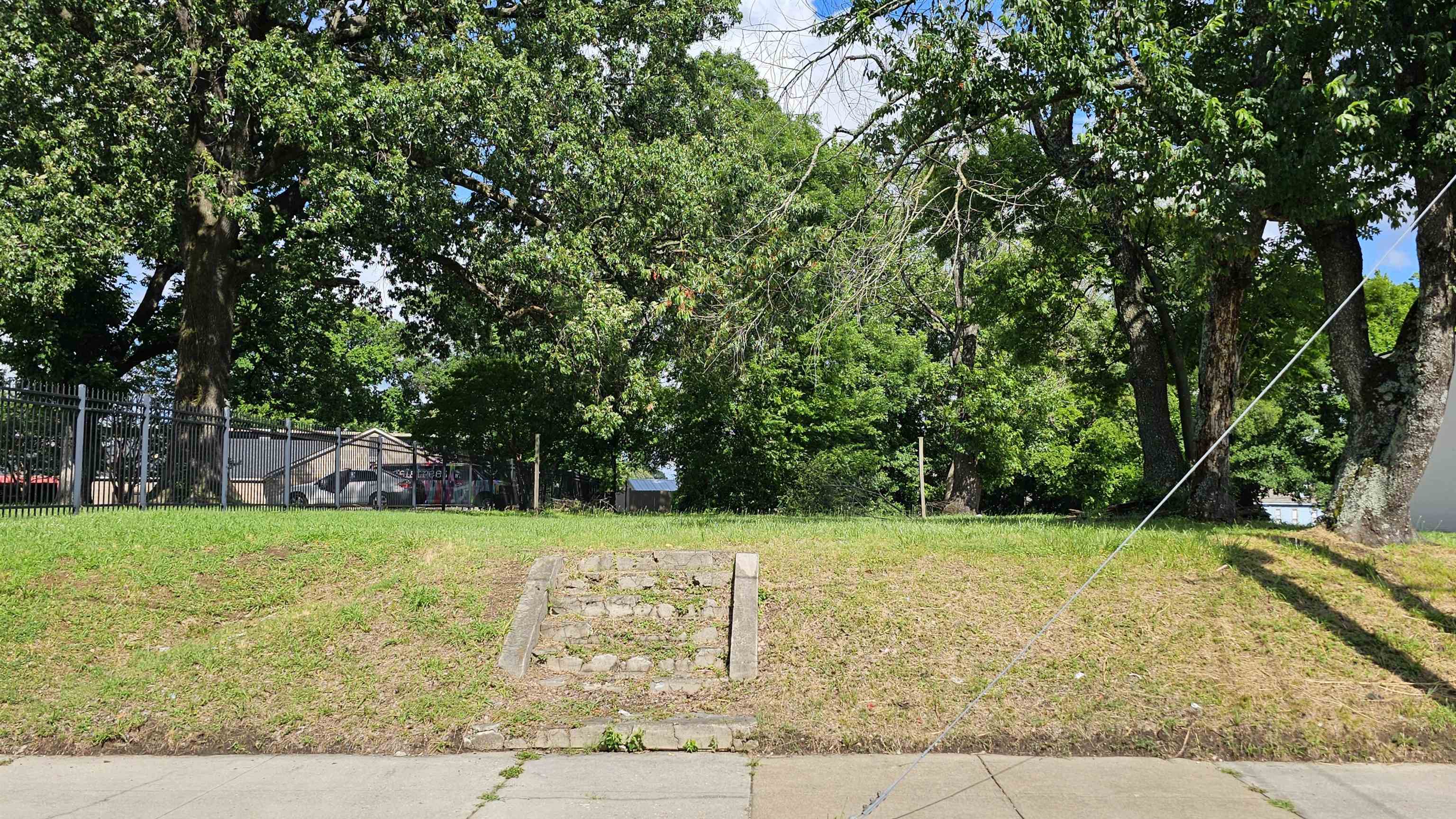 602 Looney Ave Property Photo 11