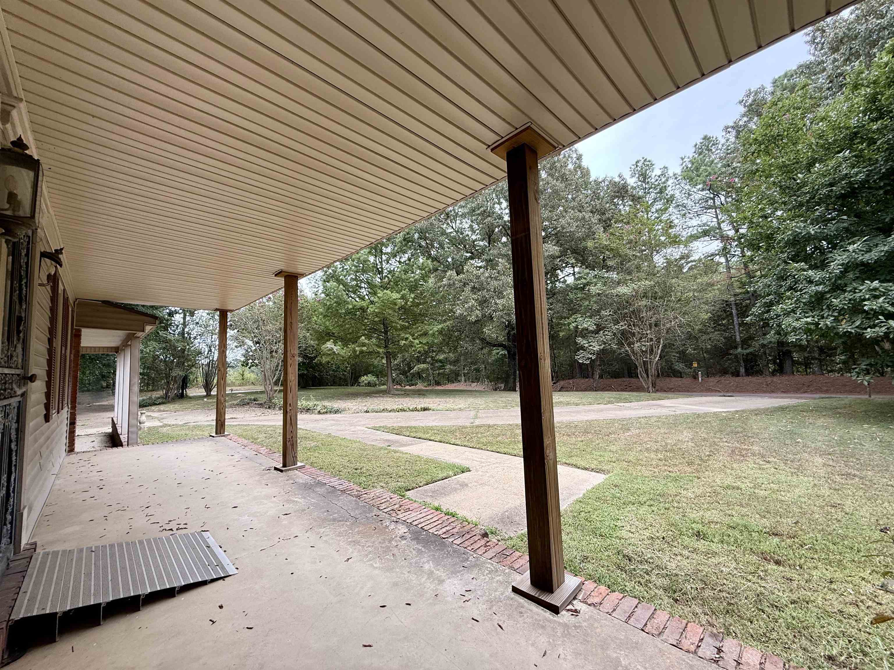 6235 Mckinstry Rd Property Photo 6