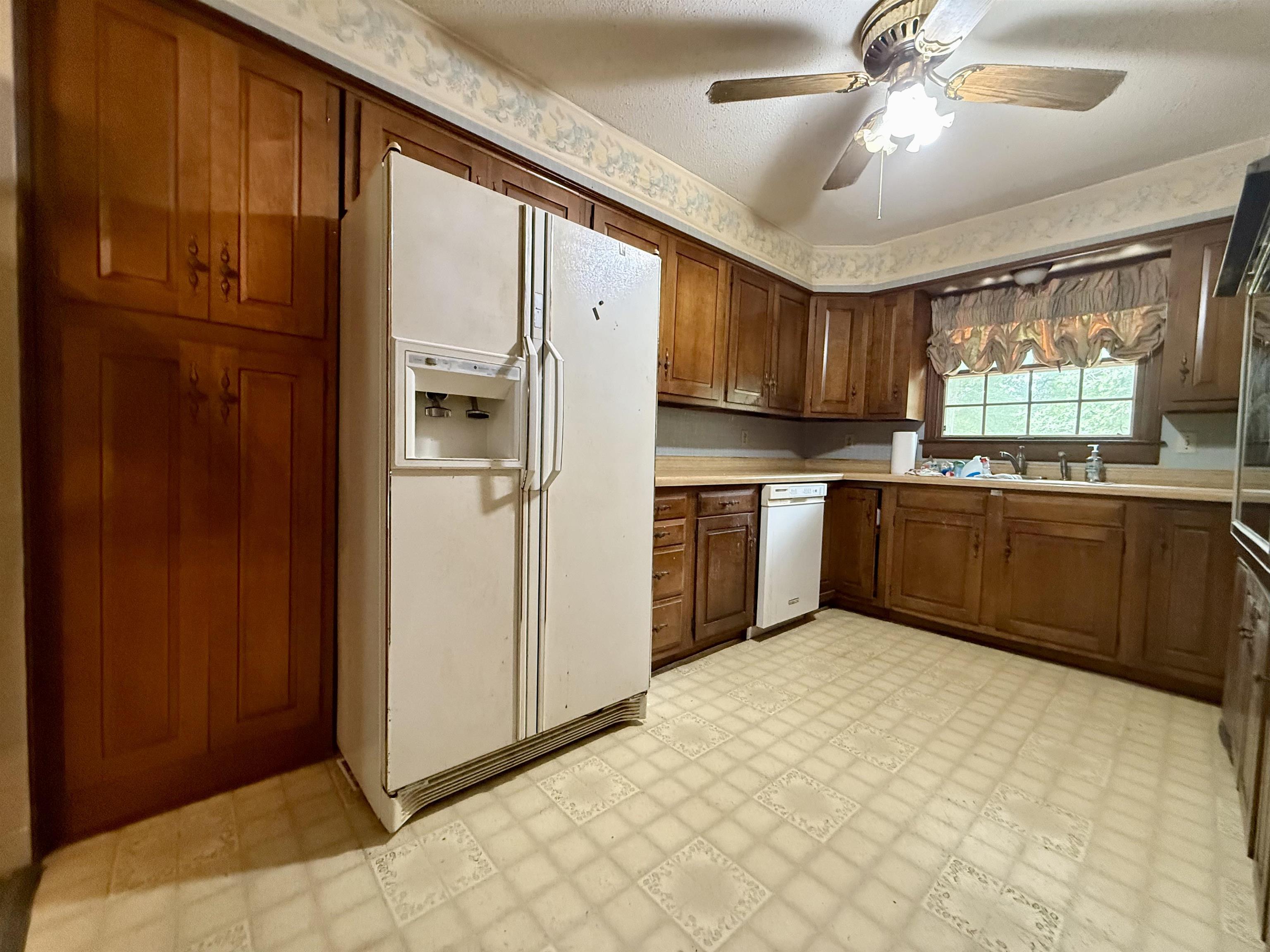 6235 Mckinstry Rd Property Photo 9