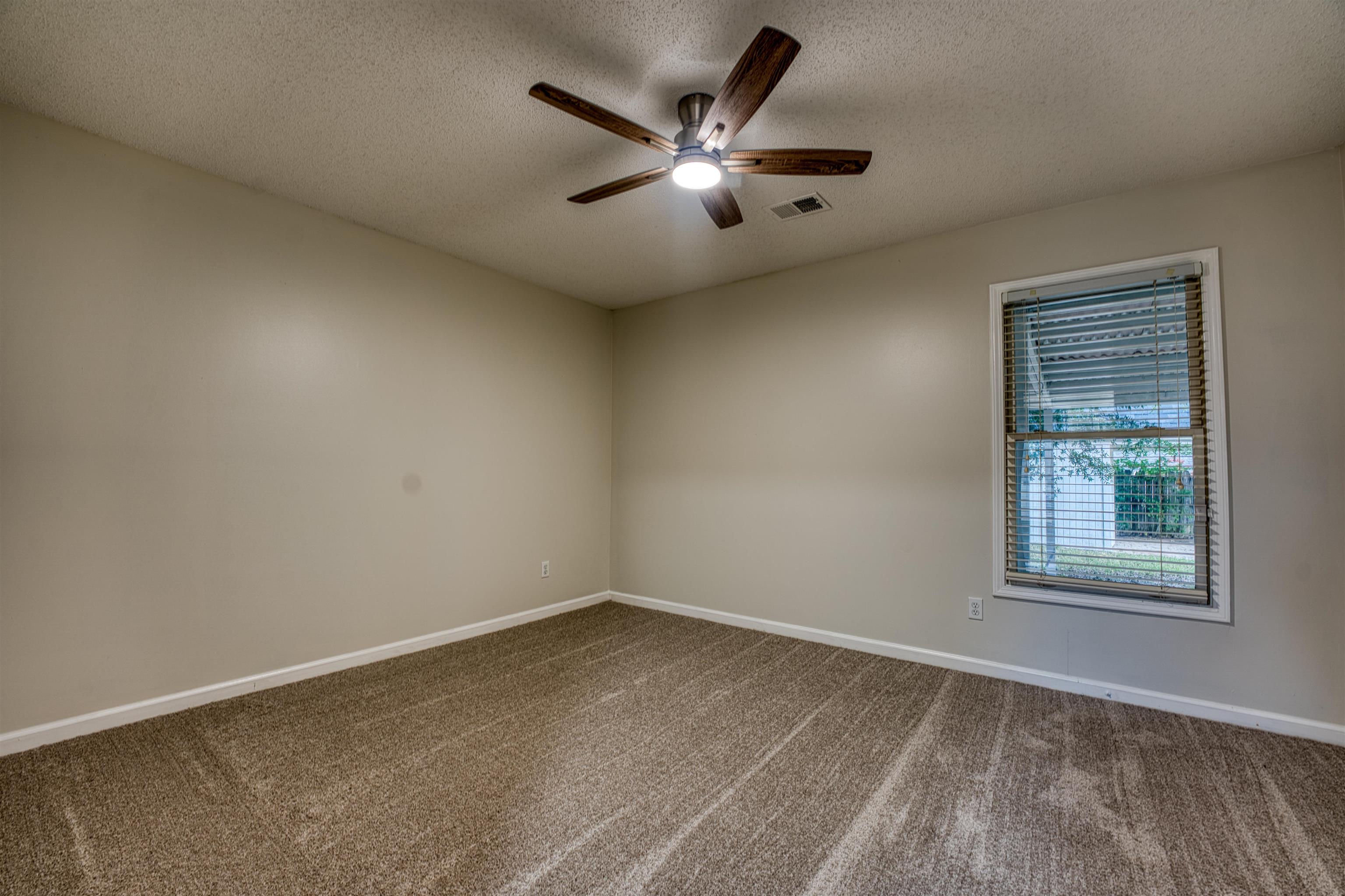 8936 Rowley Cv Property Photo 15