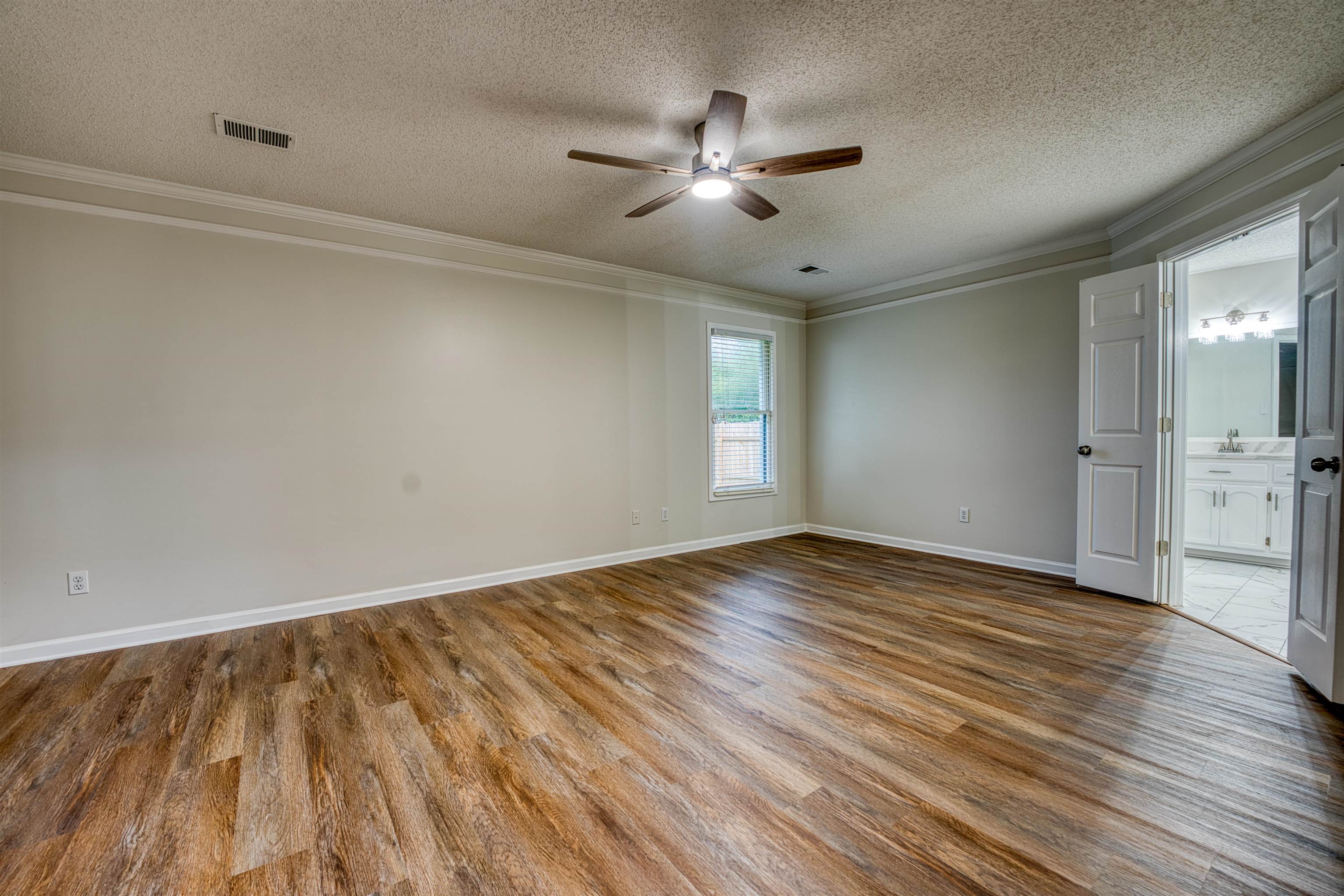 8936 Rowley Cv Property Photo 19