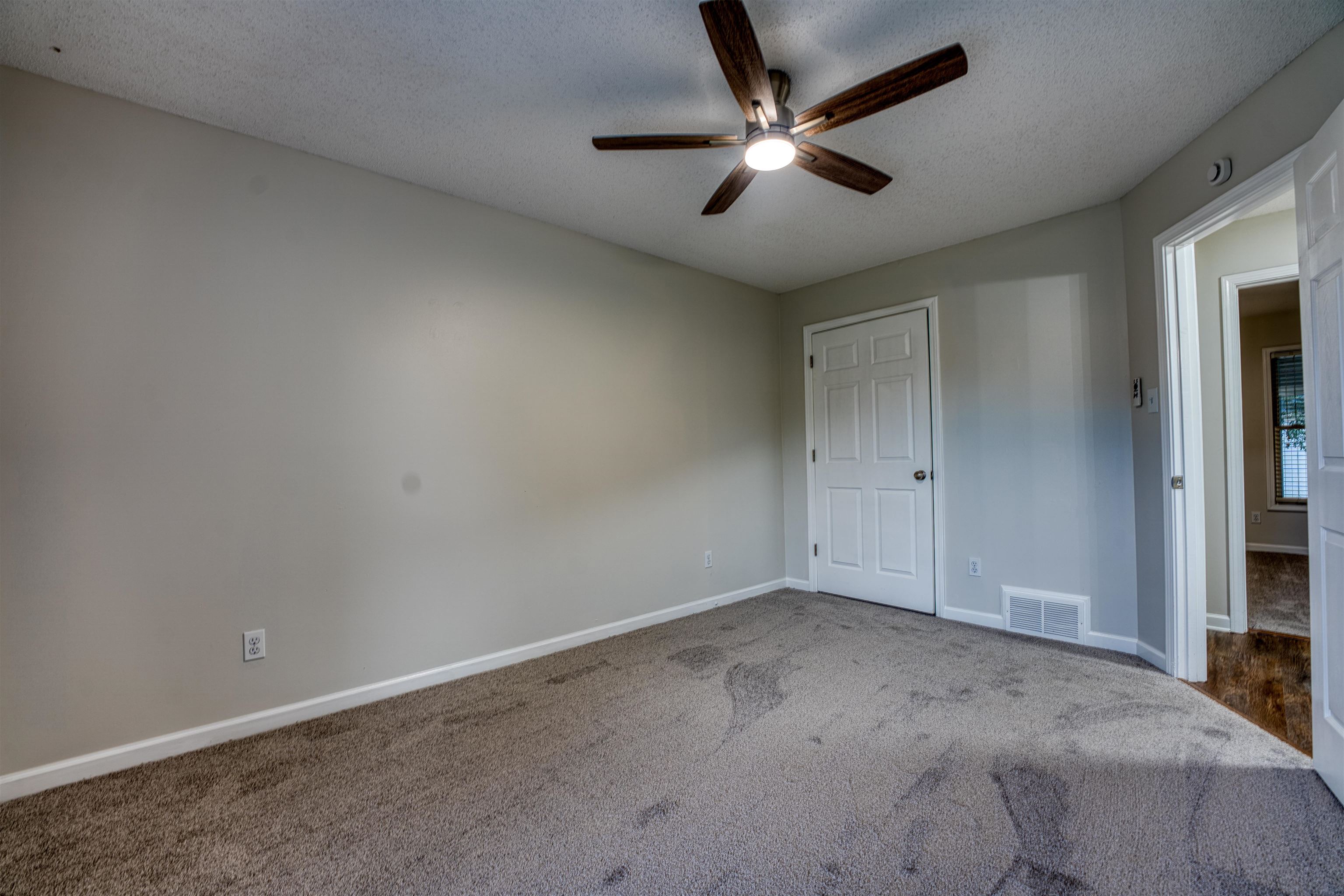 8936 Rowley Cv Property Photo 24