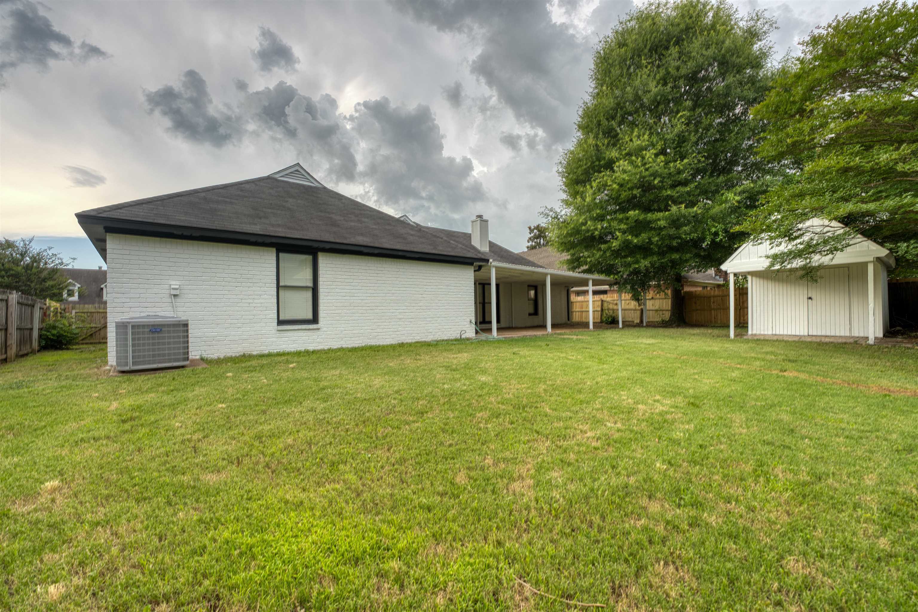 8936 Rowley Cv Property Photo 30