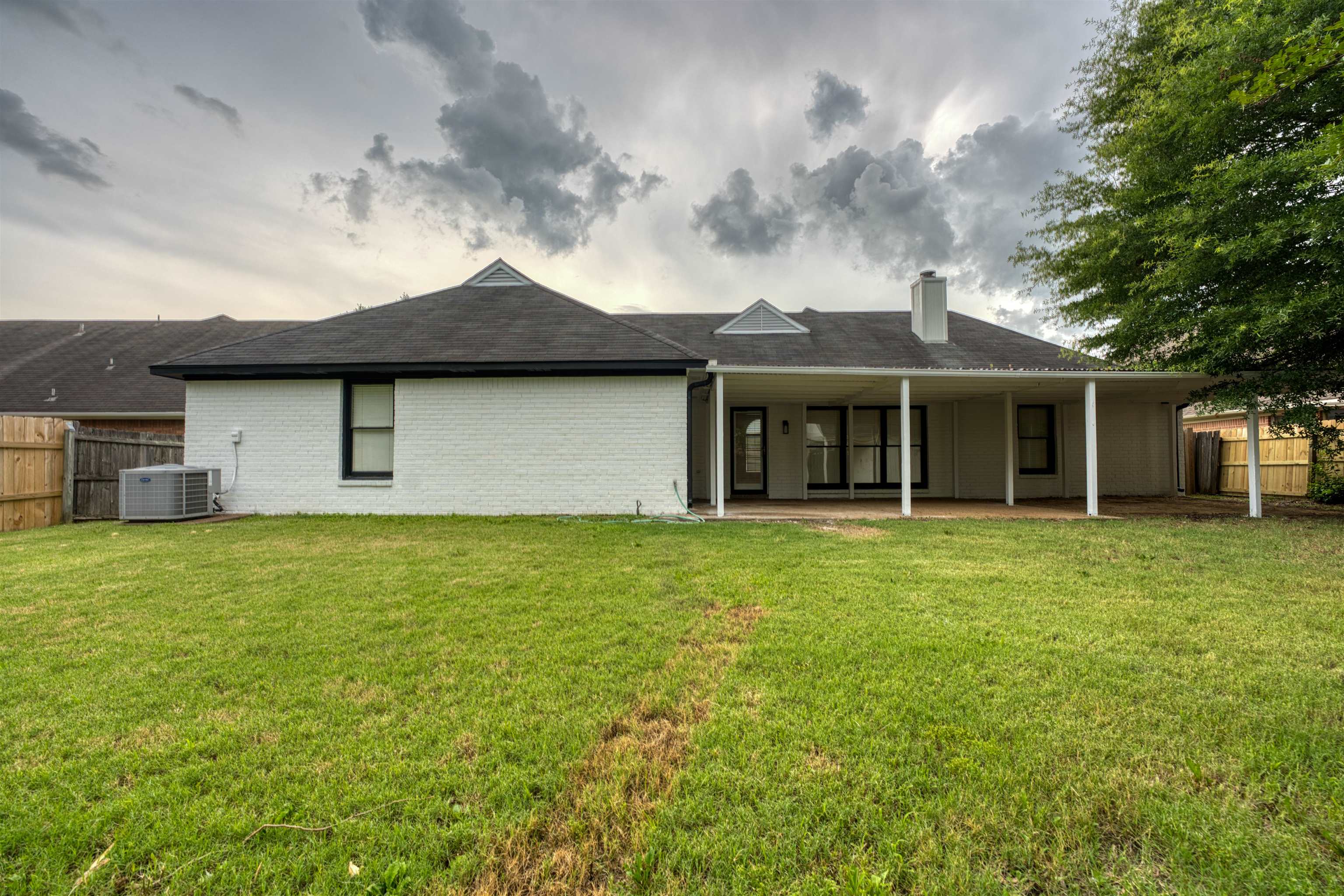 8936 Rowley Cv Property Photo 31