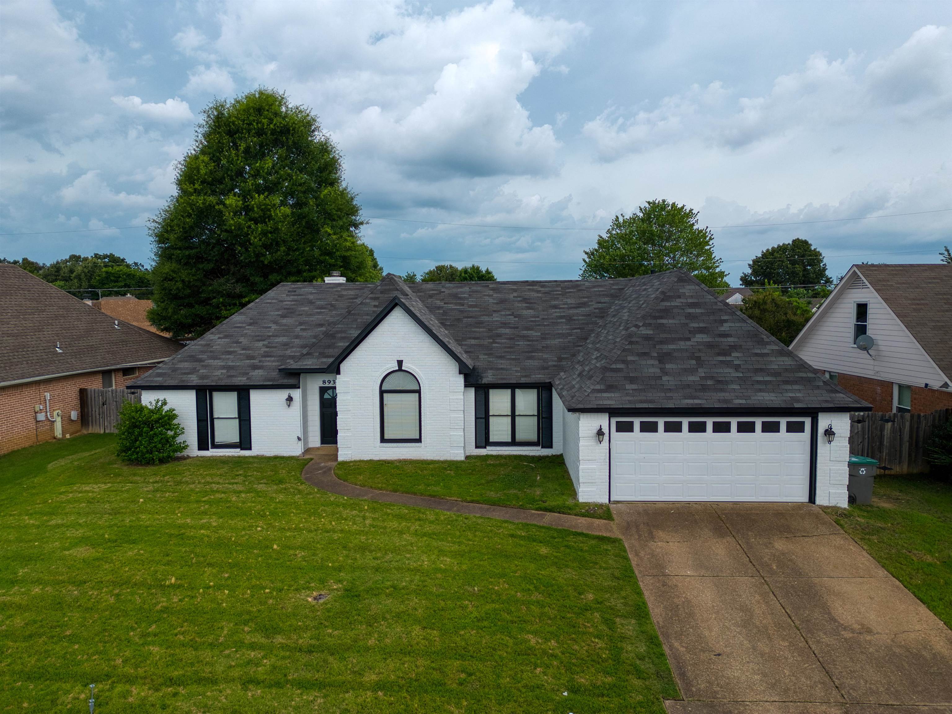8936 Rowley Cv Property Photo 33