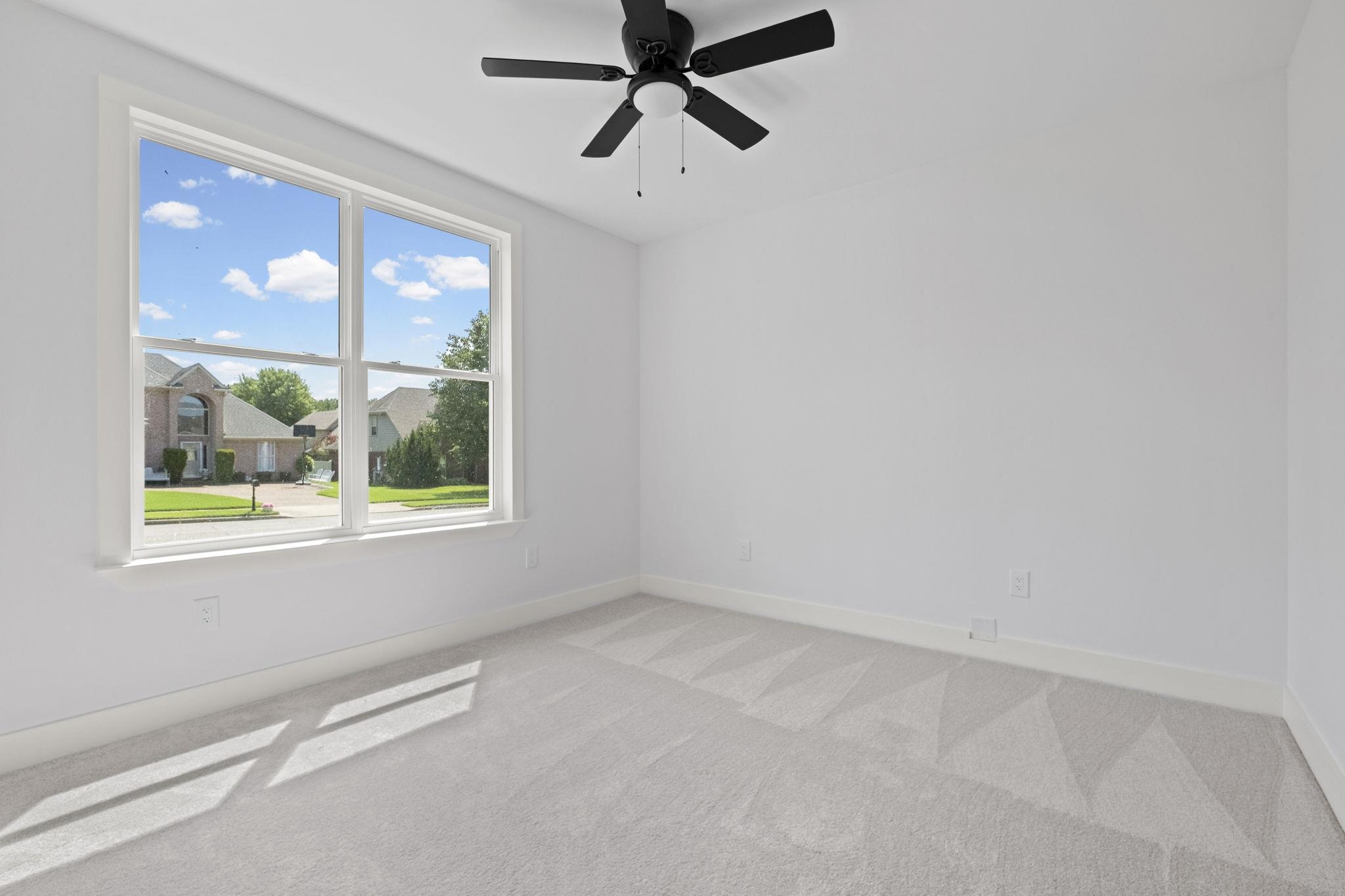 5387 Shetland Trail Cv Property Photo 6