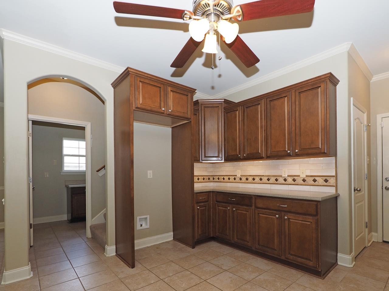 400 Eagle Valley Dr Property Photo 13
