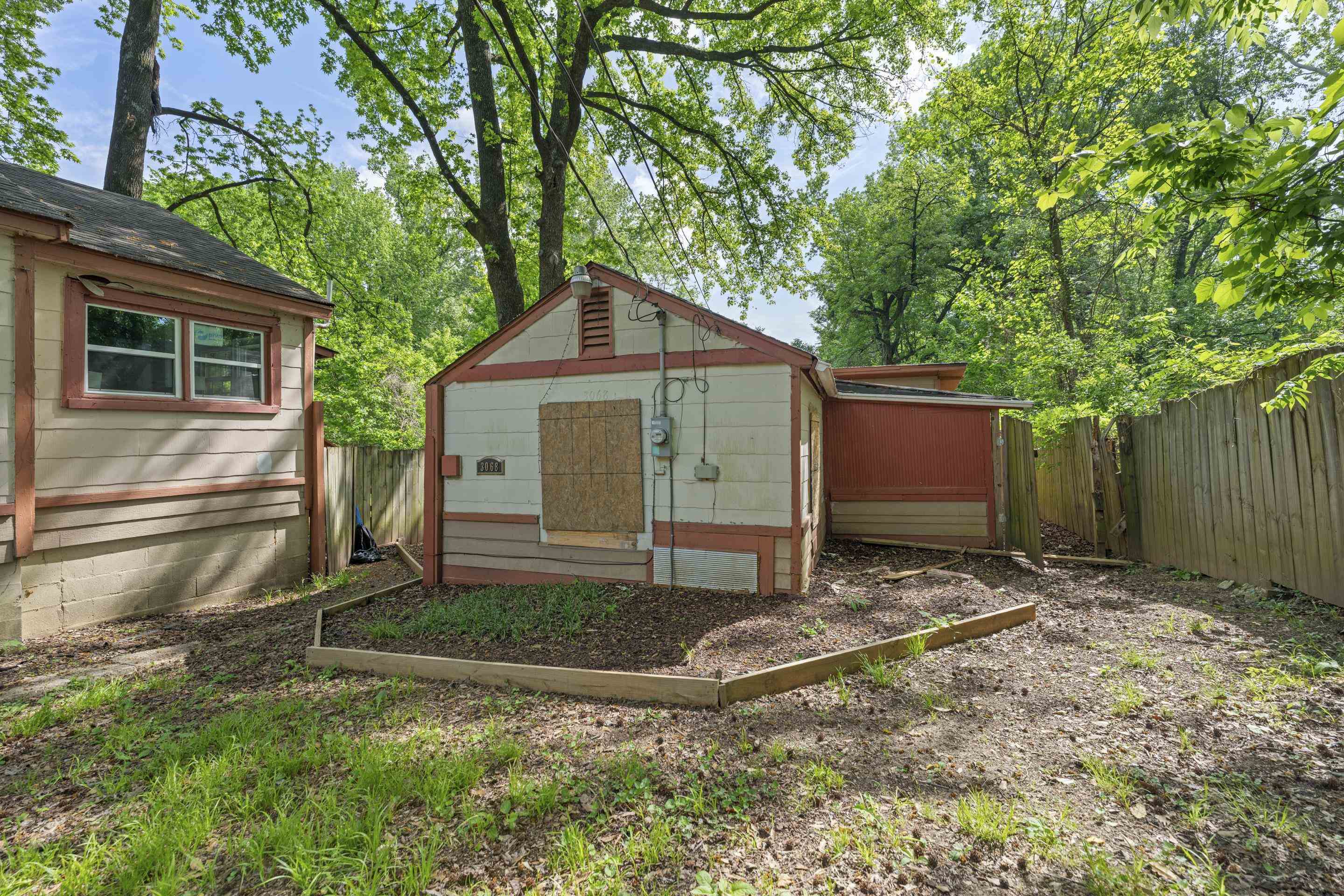 3066 Redbud Rd Property Photo 29
