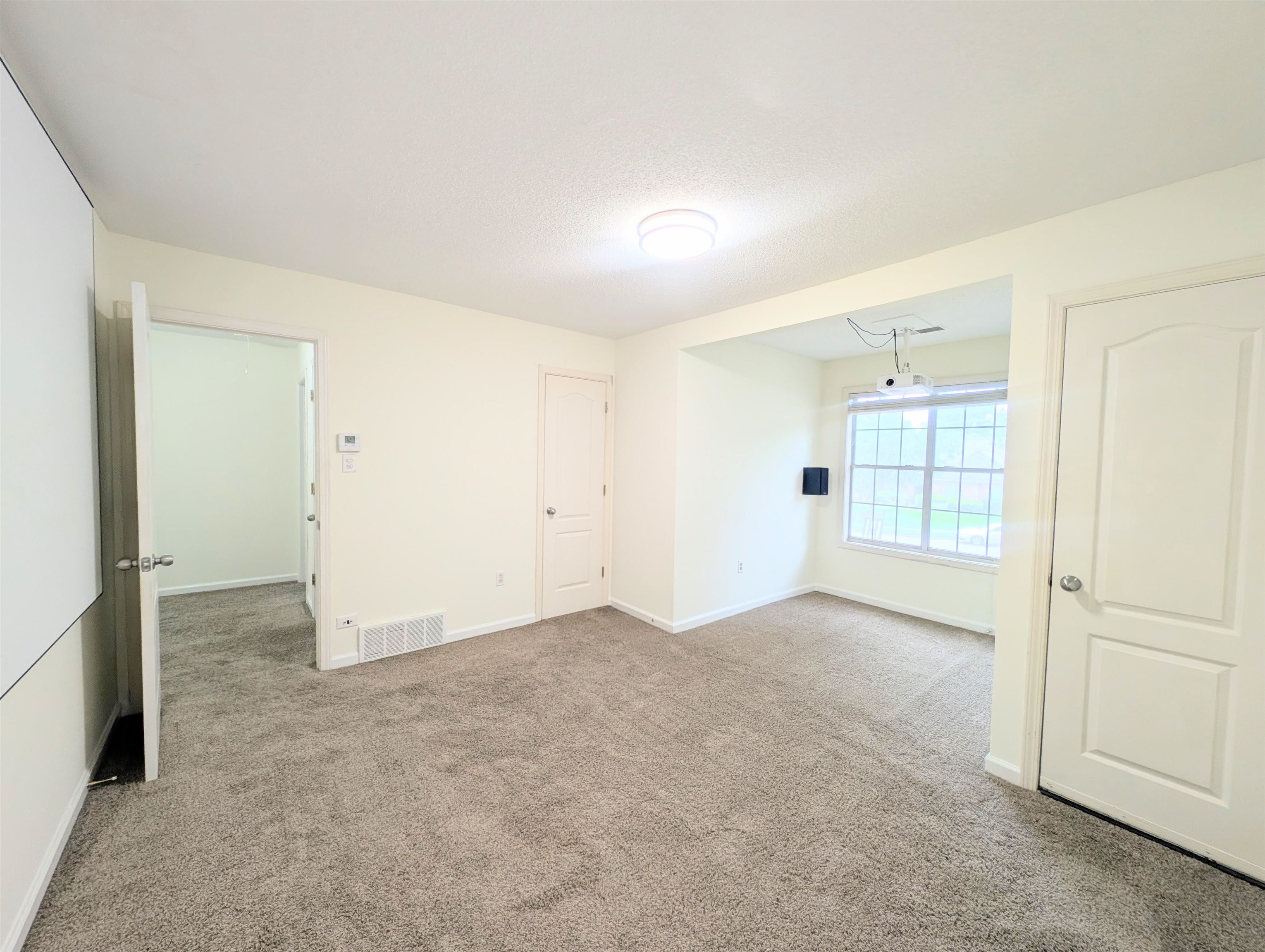 96 Berryfield Cv Property Photo 26