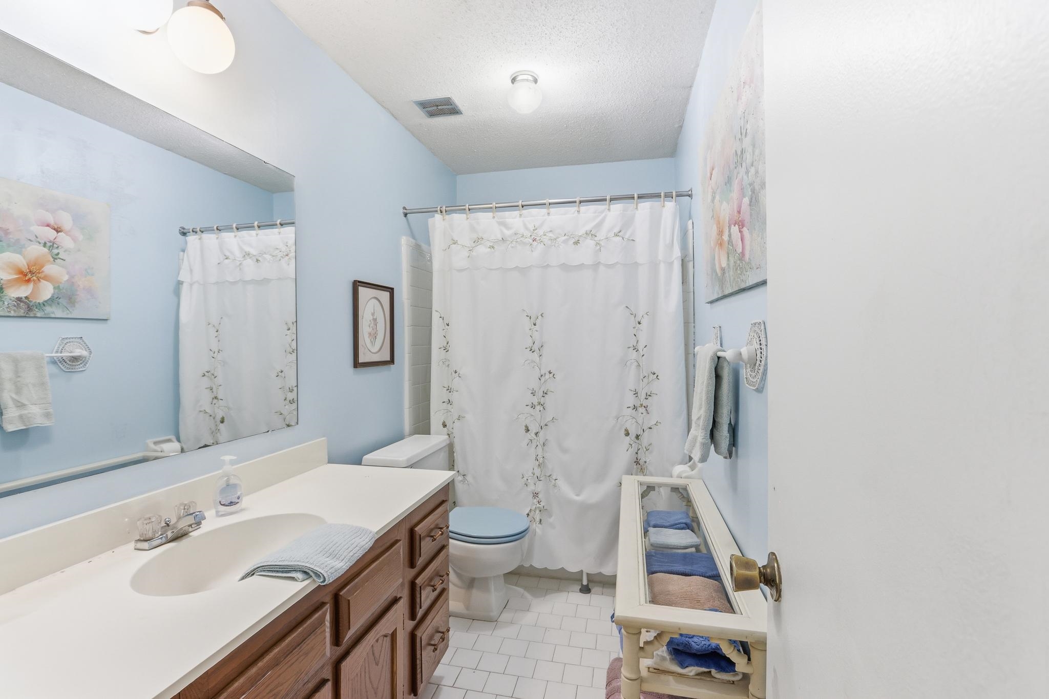 4014 Graham Oaks Ct 9 Property Photo 22