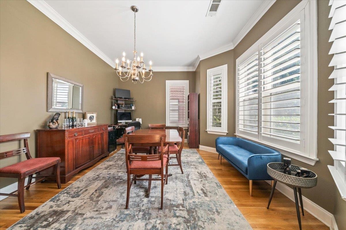 4 Mina Ave Property Photo 12