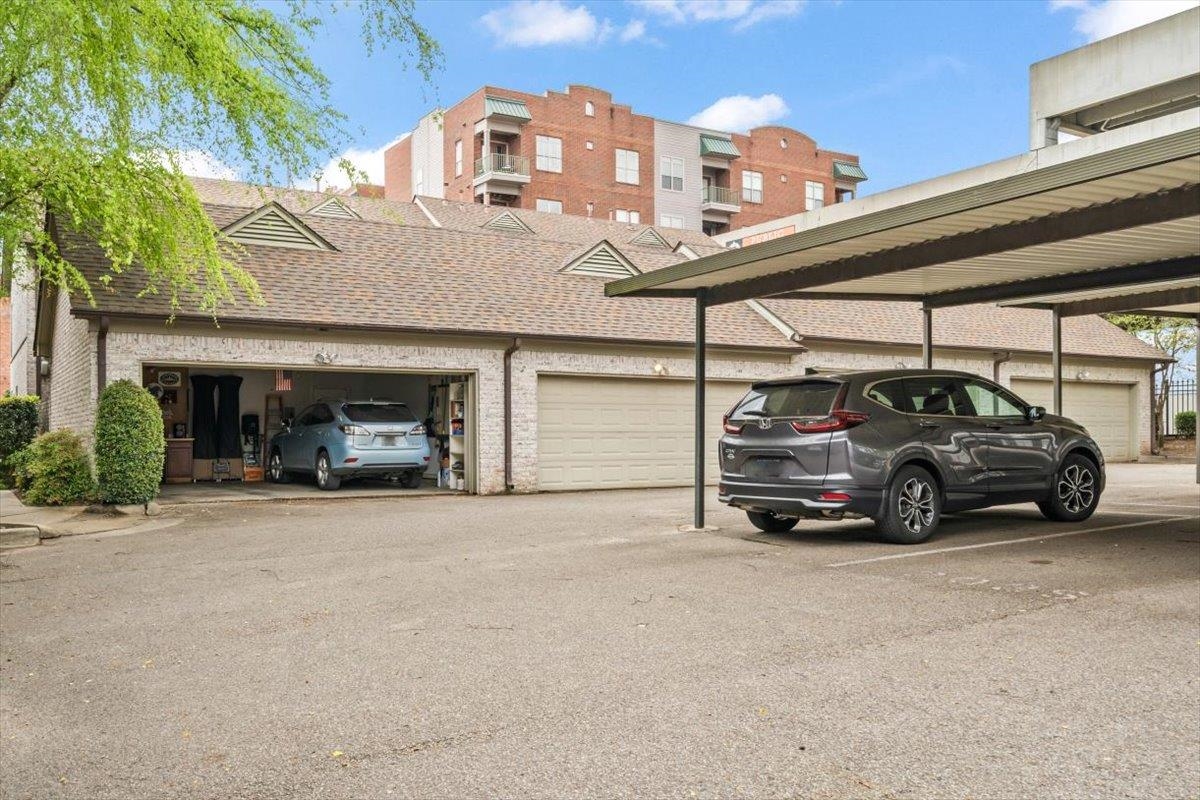 4 Mina Ave Property Photo 25