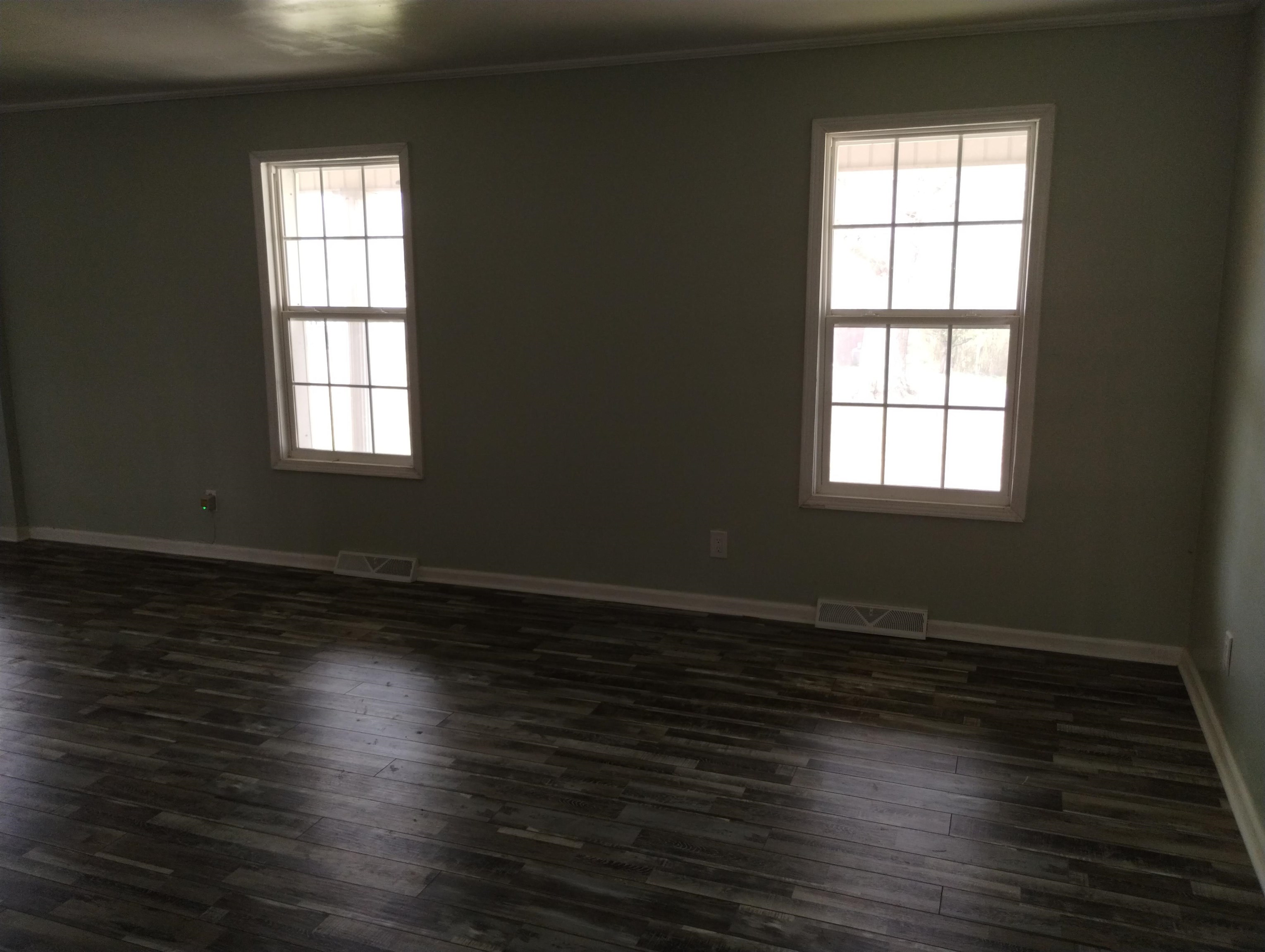309 Kirkpatrick Dr Property Photo 20