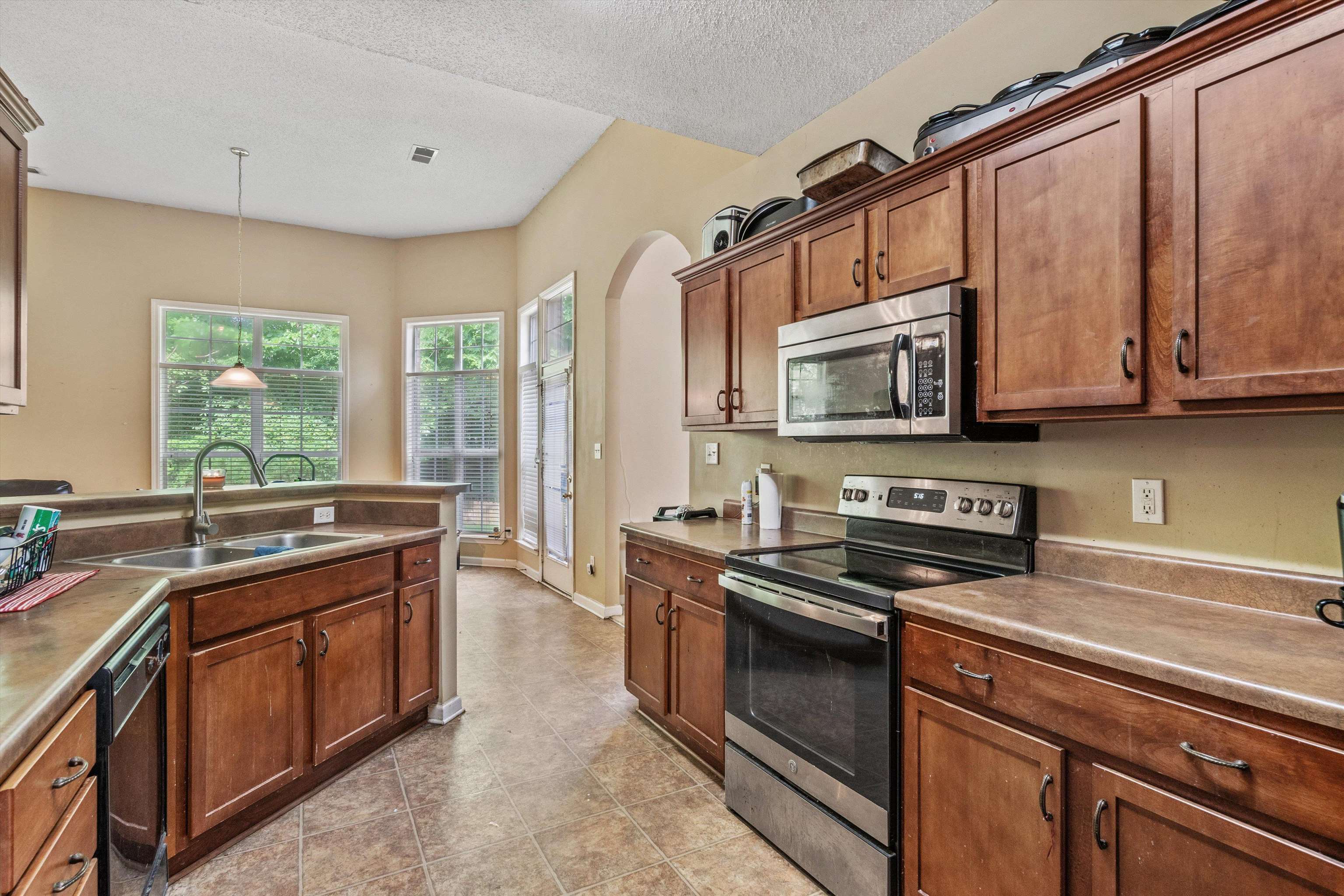 1626 Sutton Meadow Ln Property Photo 7
