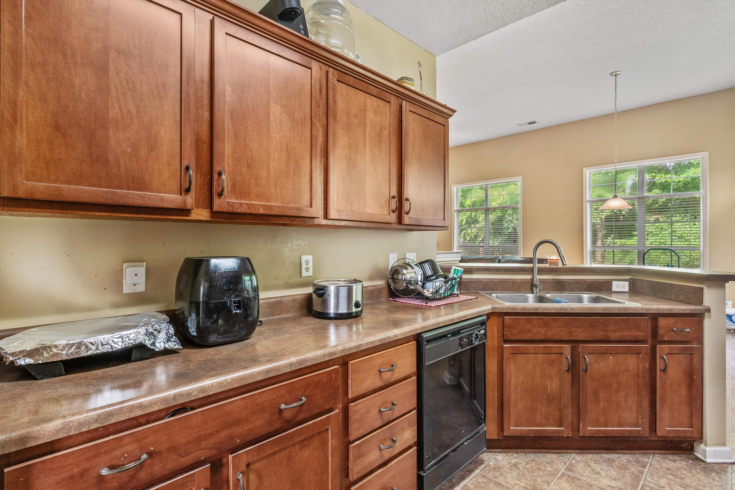 1626 Sutton Meadow Ln Property Photo 8