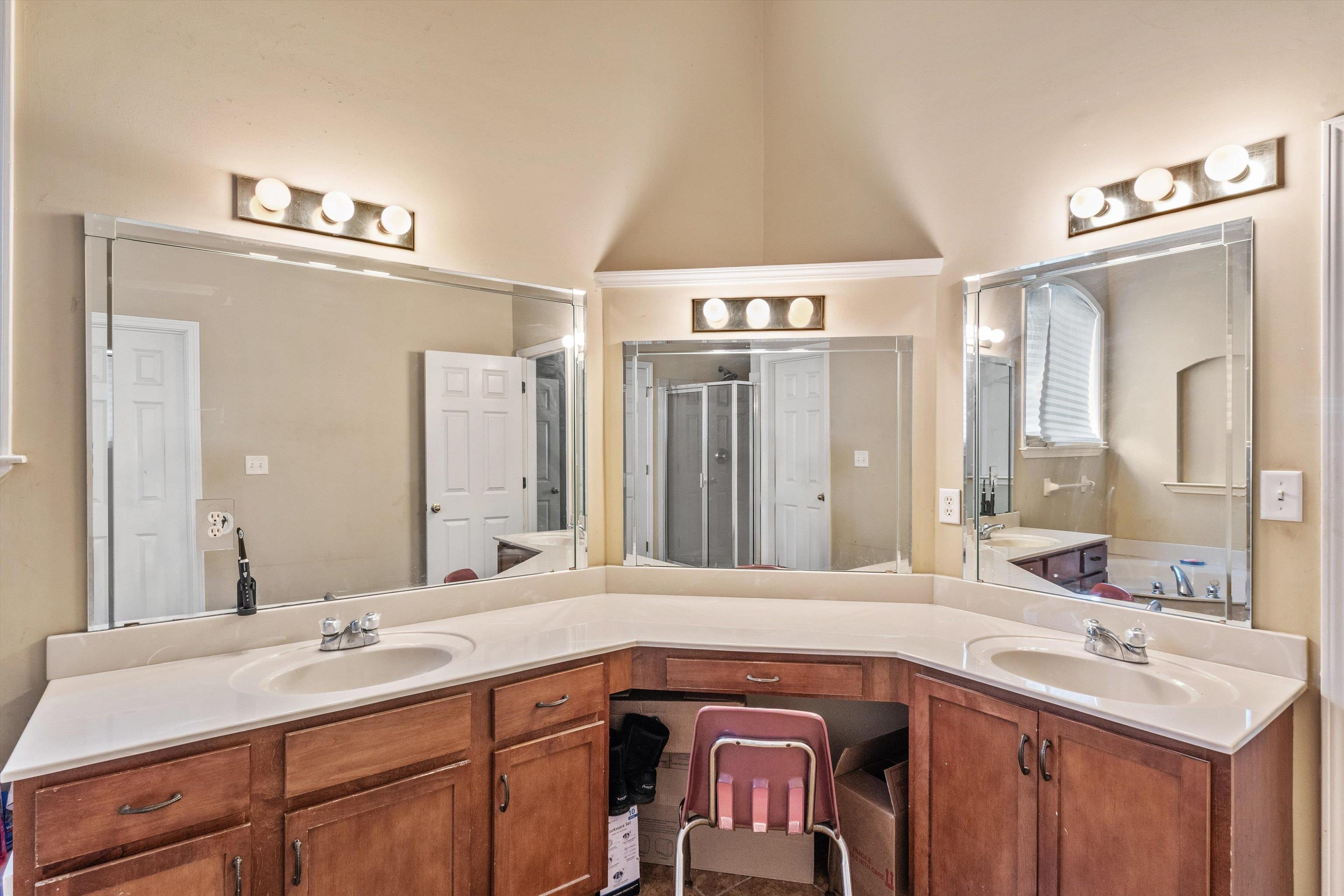 1626 Sutton Meadow Ln Property Photo 15