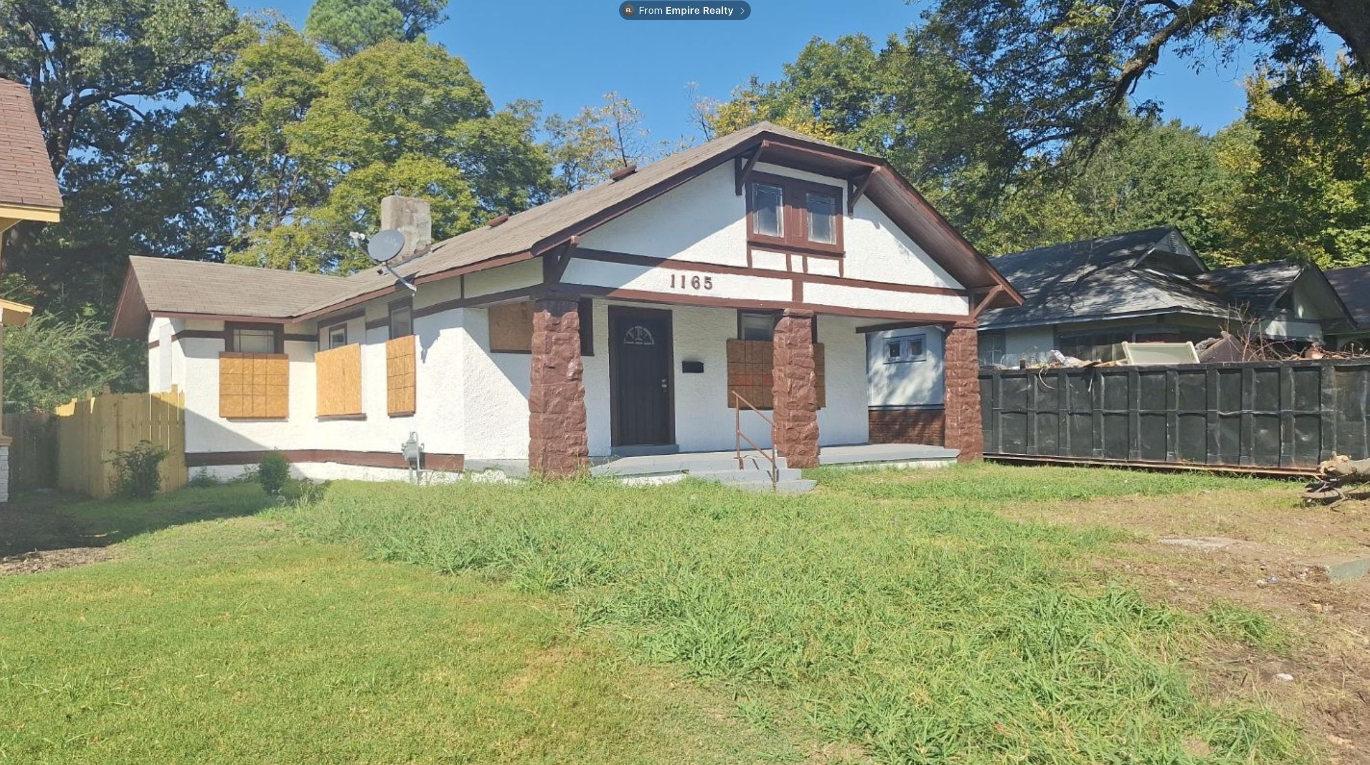 1165 Rayner St Property Photo 6