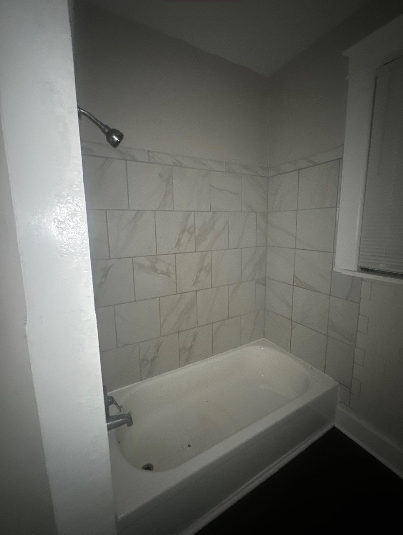 1165 Rayner St Property Photo 9