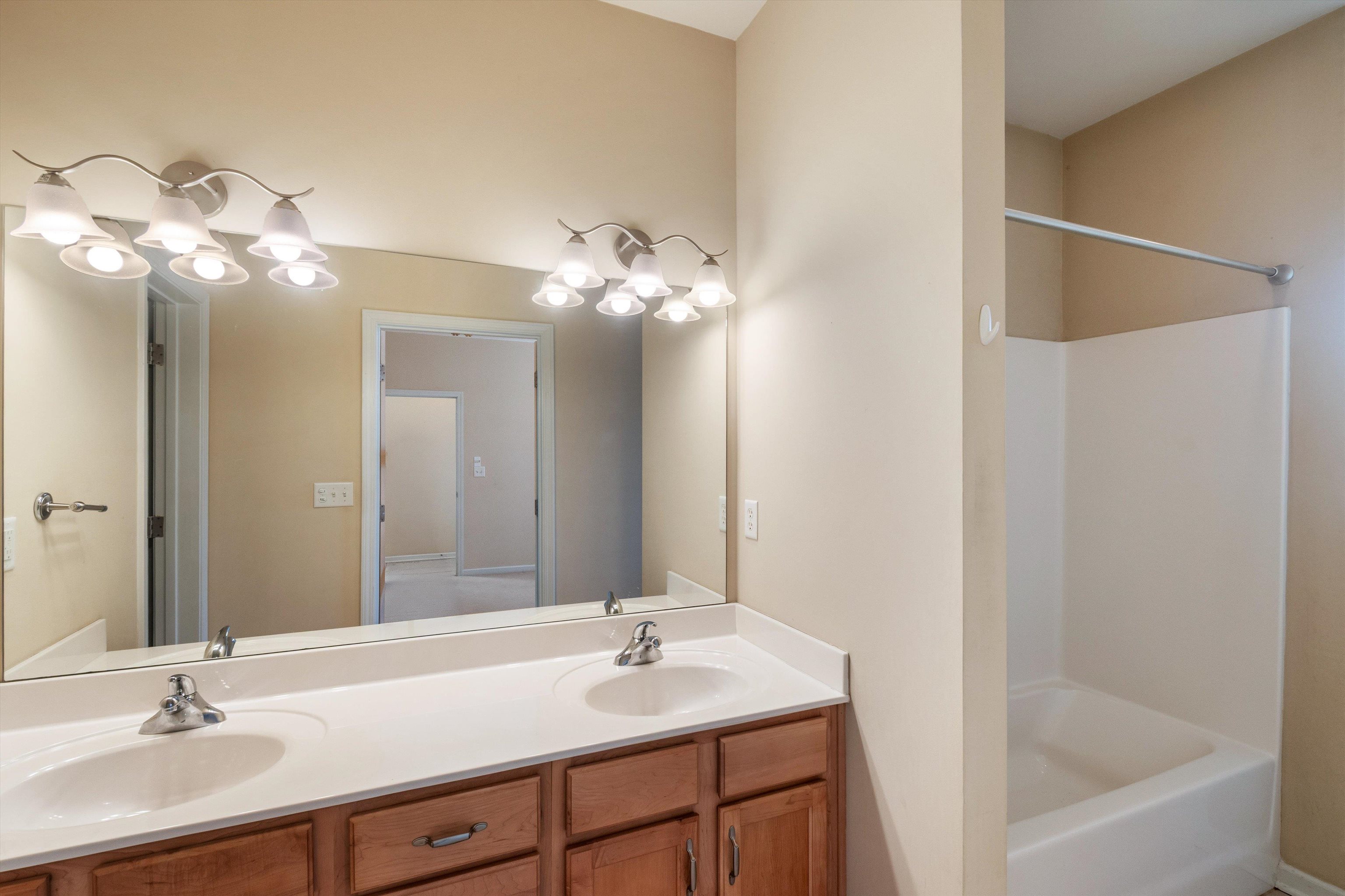 1365 Harbor Park Dr Property Photo 18