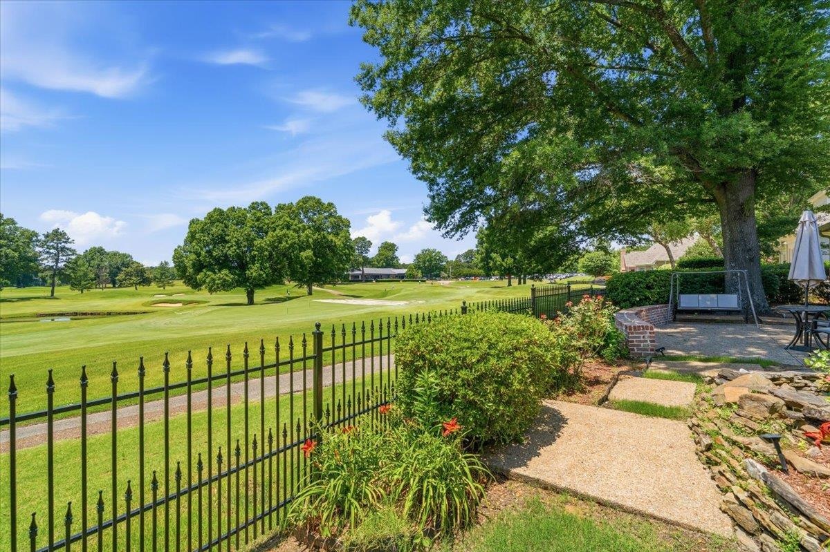 10211 Carnegie Club Dr Property Photo 2