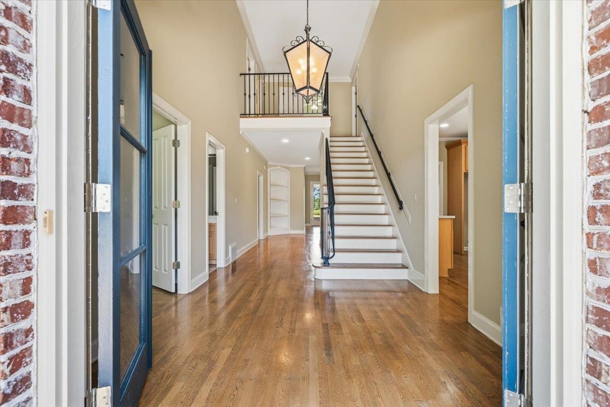 10211 Carnegie Club Dr Property Photo 8