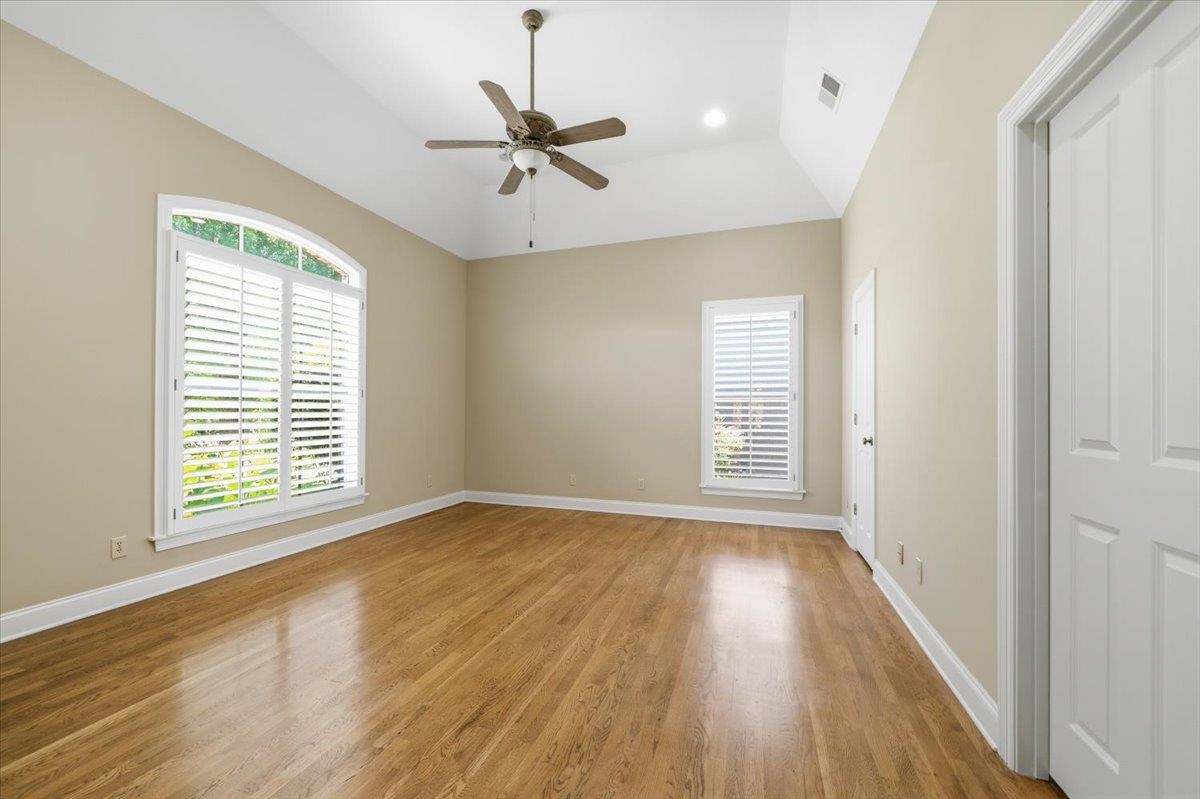 10211 Carnegie Club Dr Property Photo 23