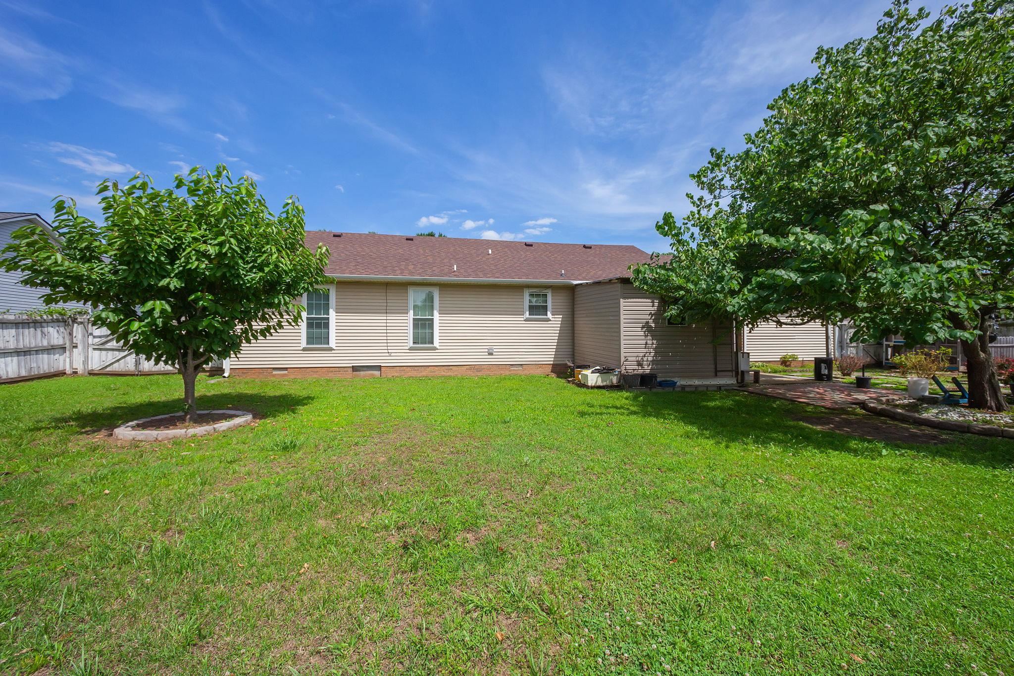 2645 Clifton Dr Property Photo 24
