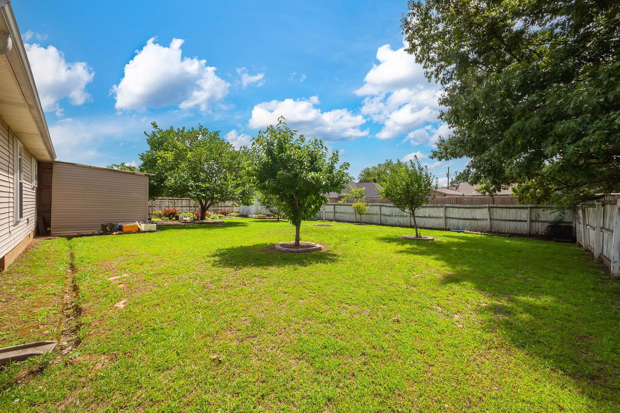2645 Clifton Dr Property Photo 25