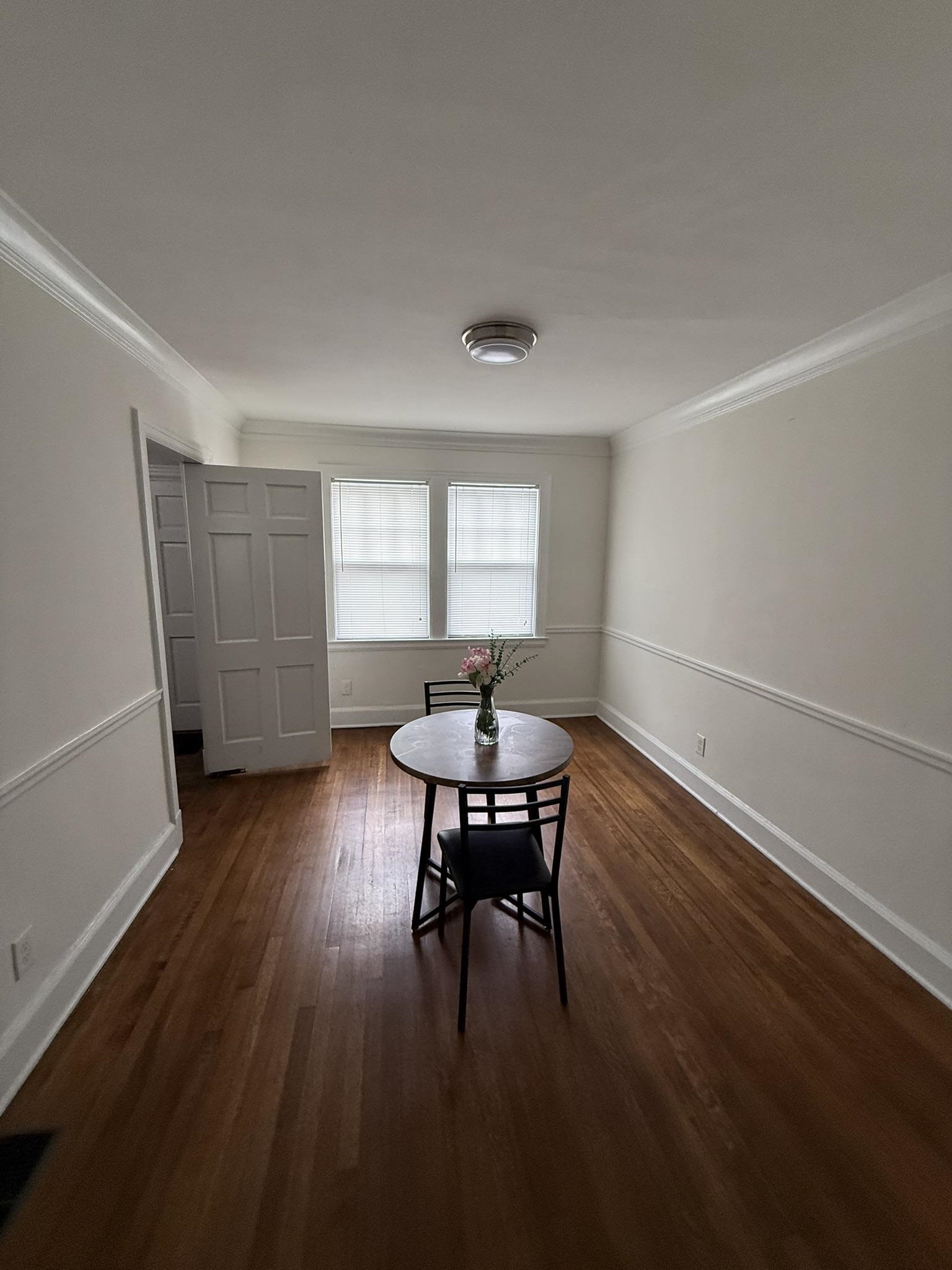 1594 N Parkway Ave Property Photo 5
