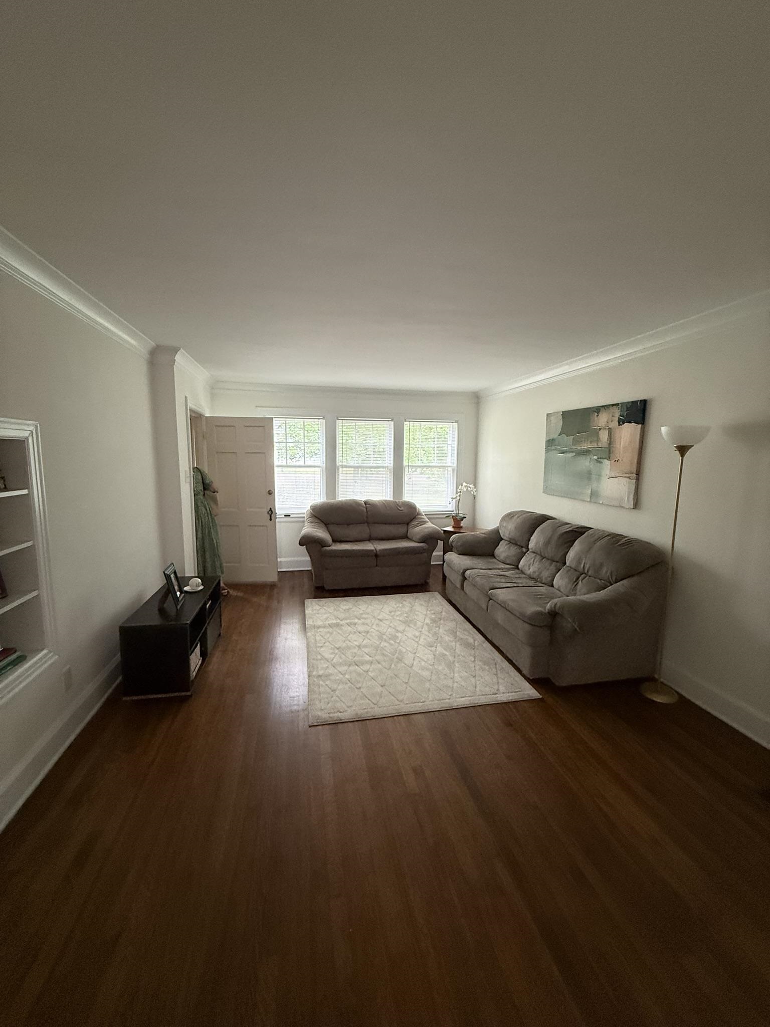 1594 N Parkway Ave Property Photo 6