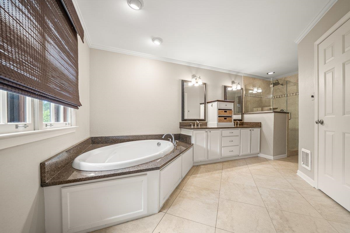 3596 New Gale Cv Property Photo 19