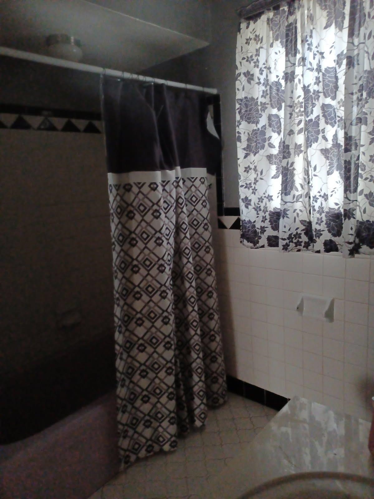 1351 E Mallory Ave Property Photo 6