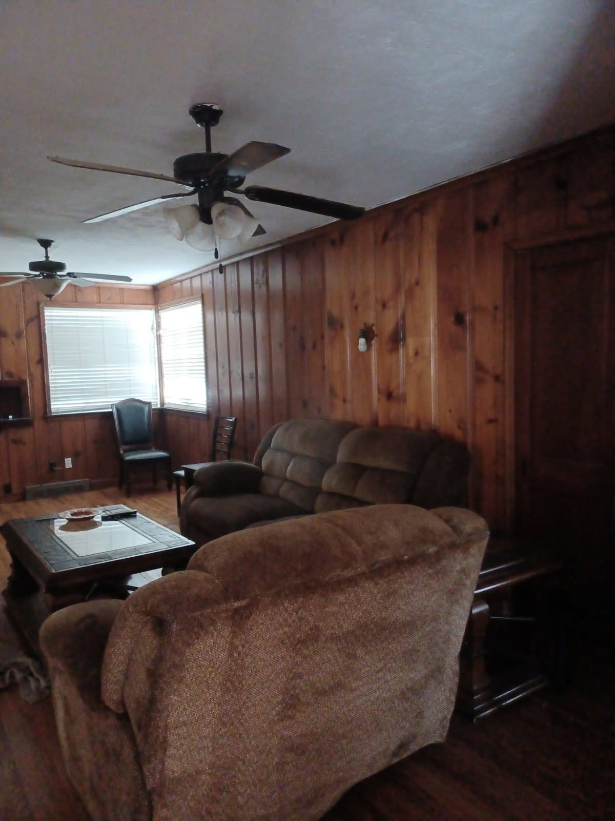 1351 E Mallory Ave Property Photo 9