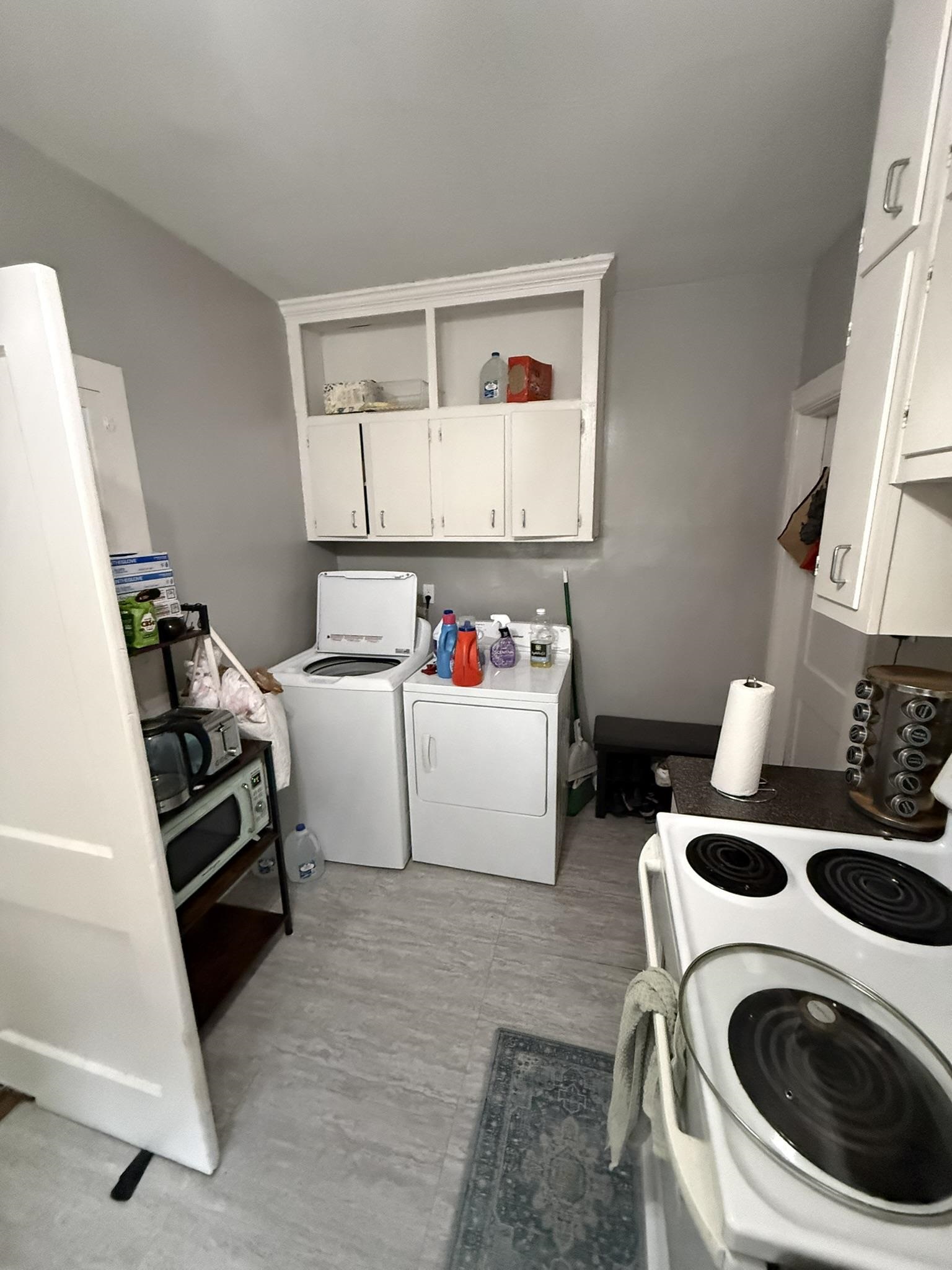217 N Mclean Blvd Property Photo 6