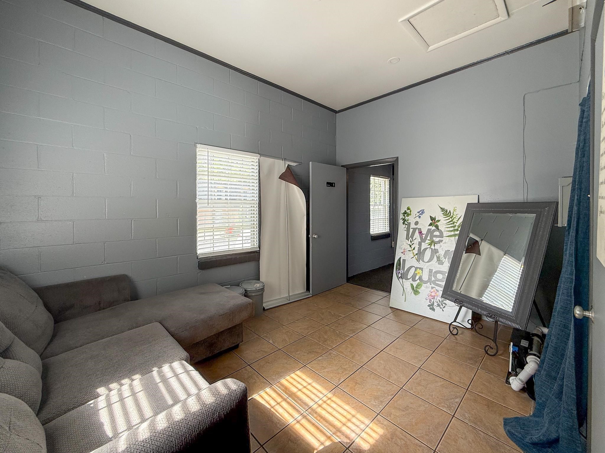 1890 Ezell St Property Photo 21