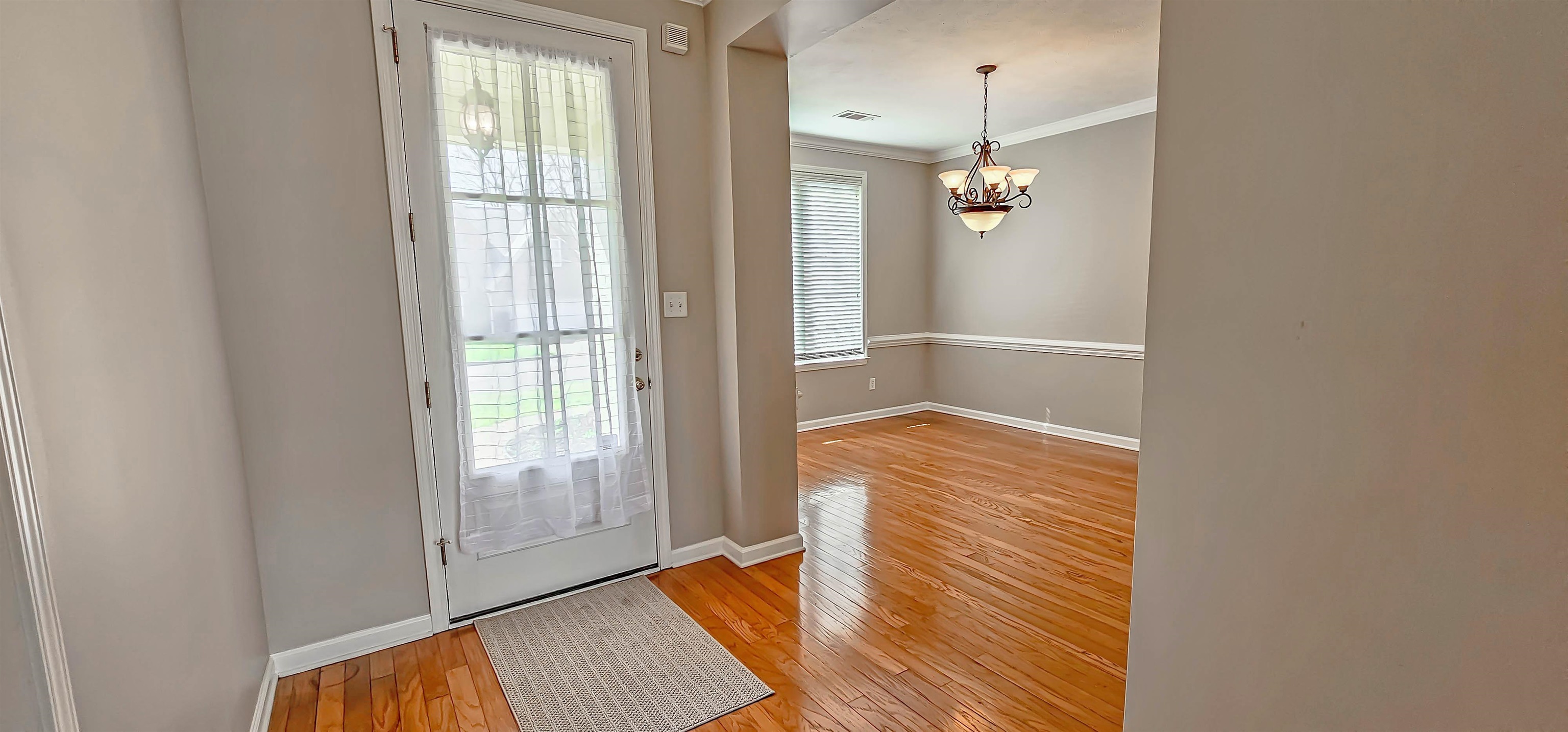 8678 Ashbury Oak Dr Property Photo 5