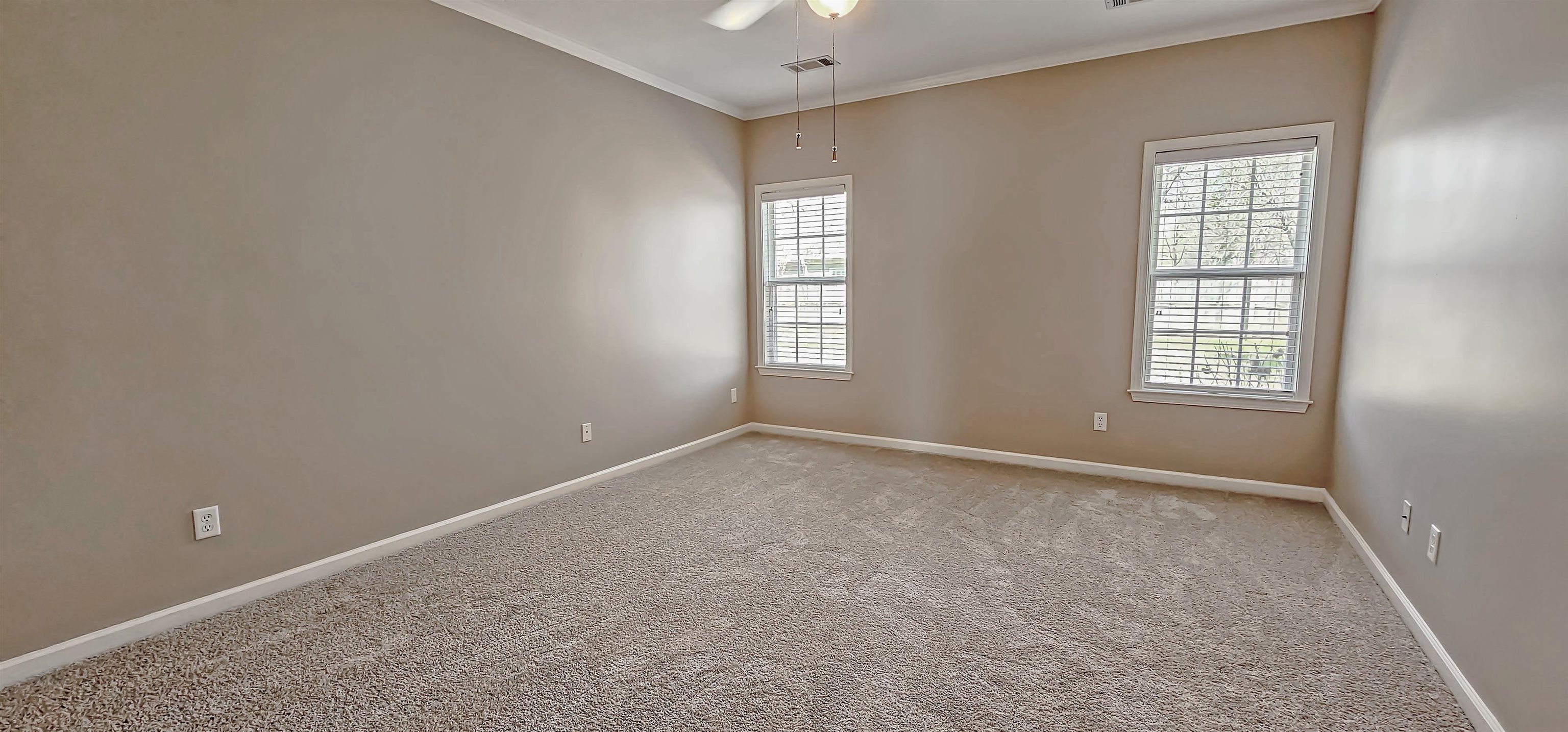 8678 Ashbury Oak Dr Property Photo 19