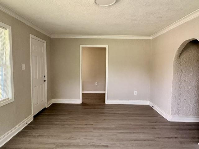 937 Speed St Property Photo 3