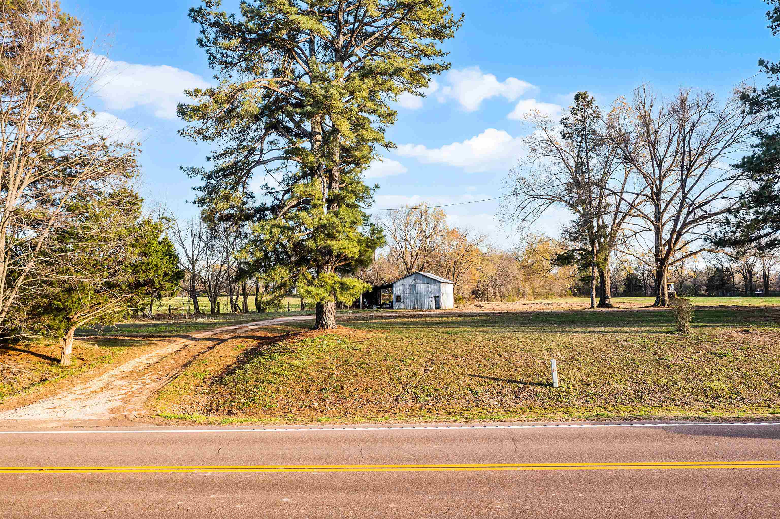 15870 70 Hwy Property Photo 15