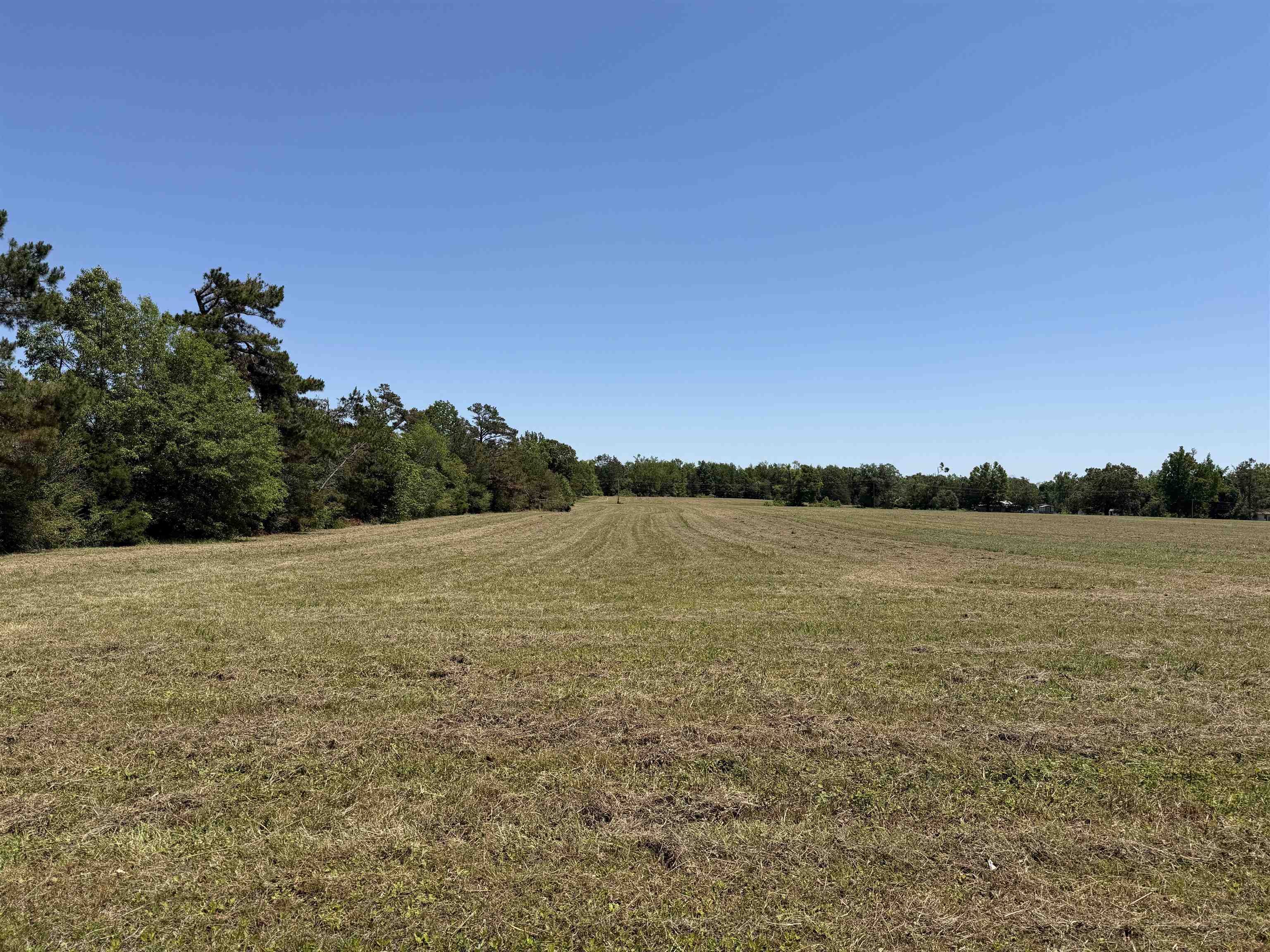 1 69 Hwy Property Photo 2