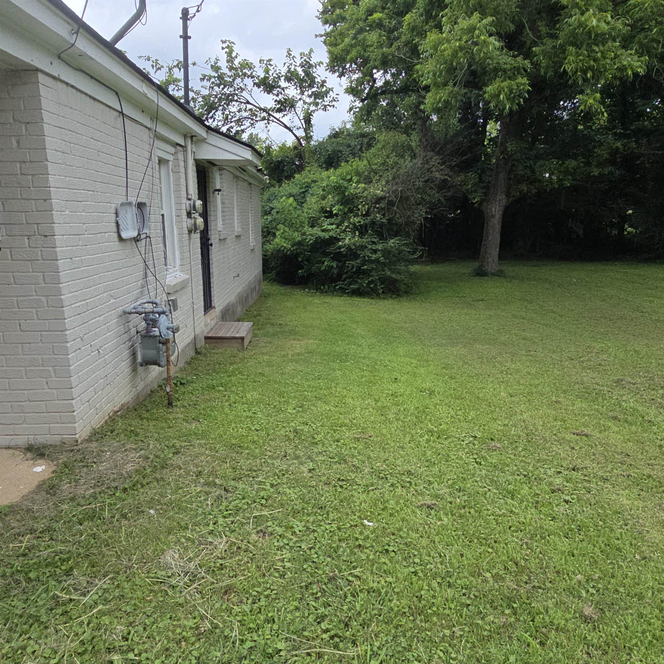 2982 Shannon Ave Property Photo 4