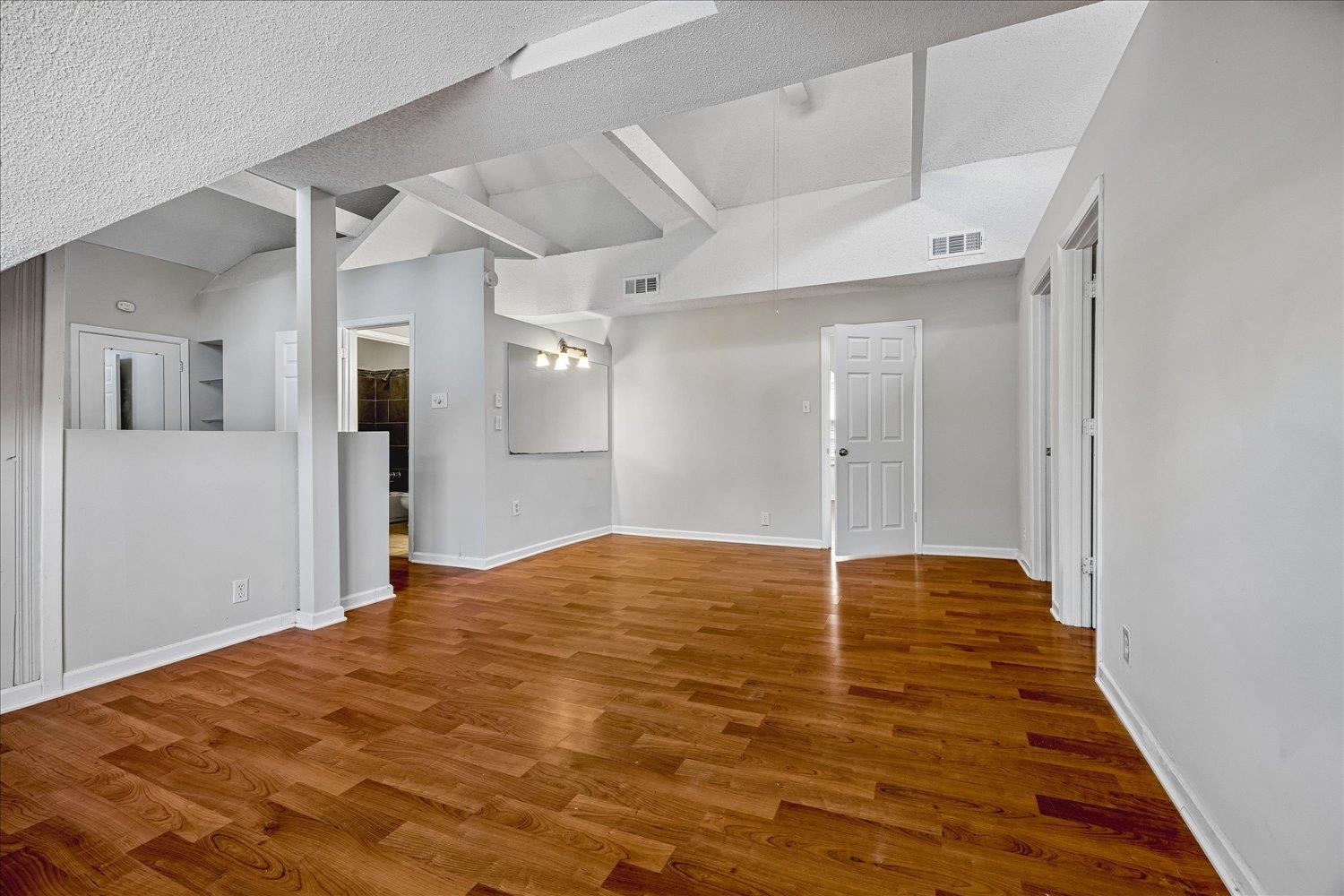 1700 Faxon Ave Property Photo 22
