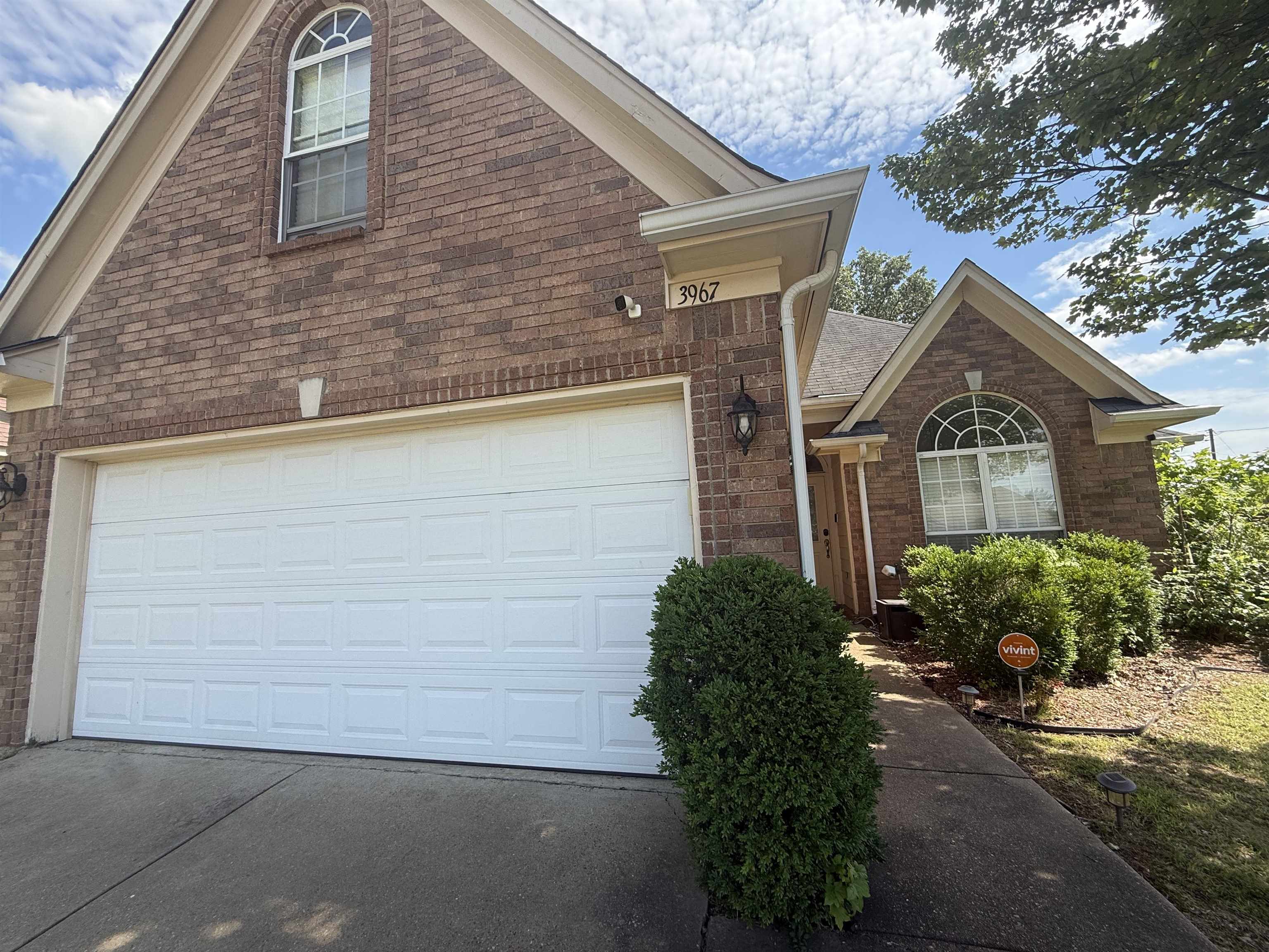 3967 Rasco Hills Dr Property Photo 22