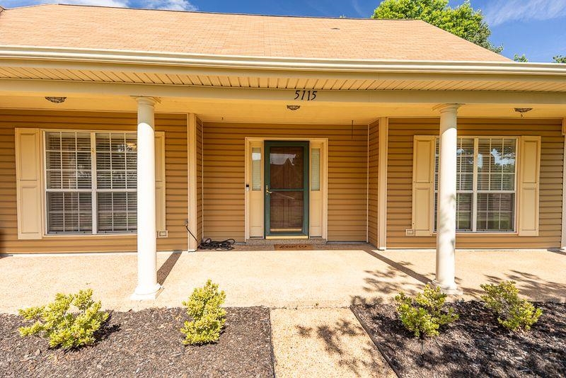 5115 Bluff Springs Dr Property Photo 38