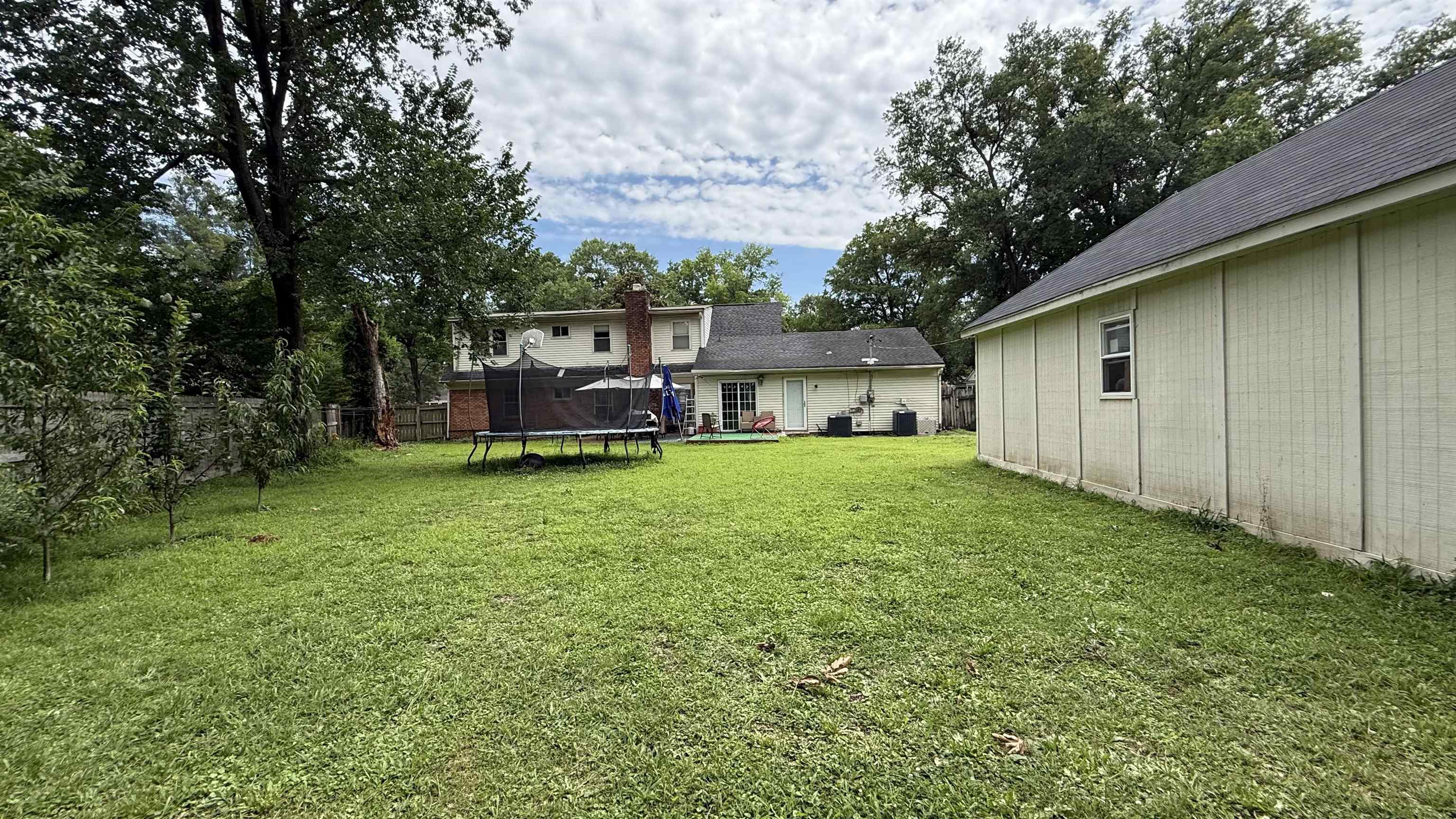 5882 Macleod Dr Property Photo 18