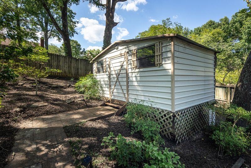 113 Country Pl Property Photo 29