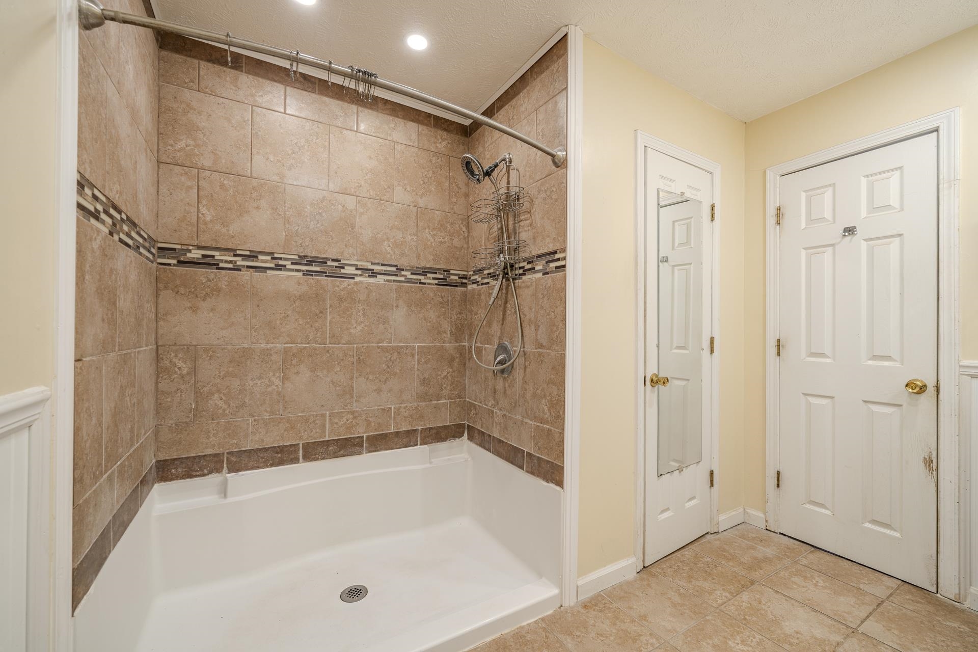 75 Hayden Dr Property Photo 13