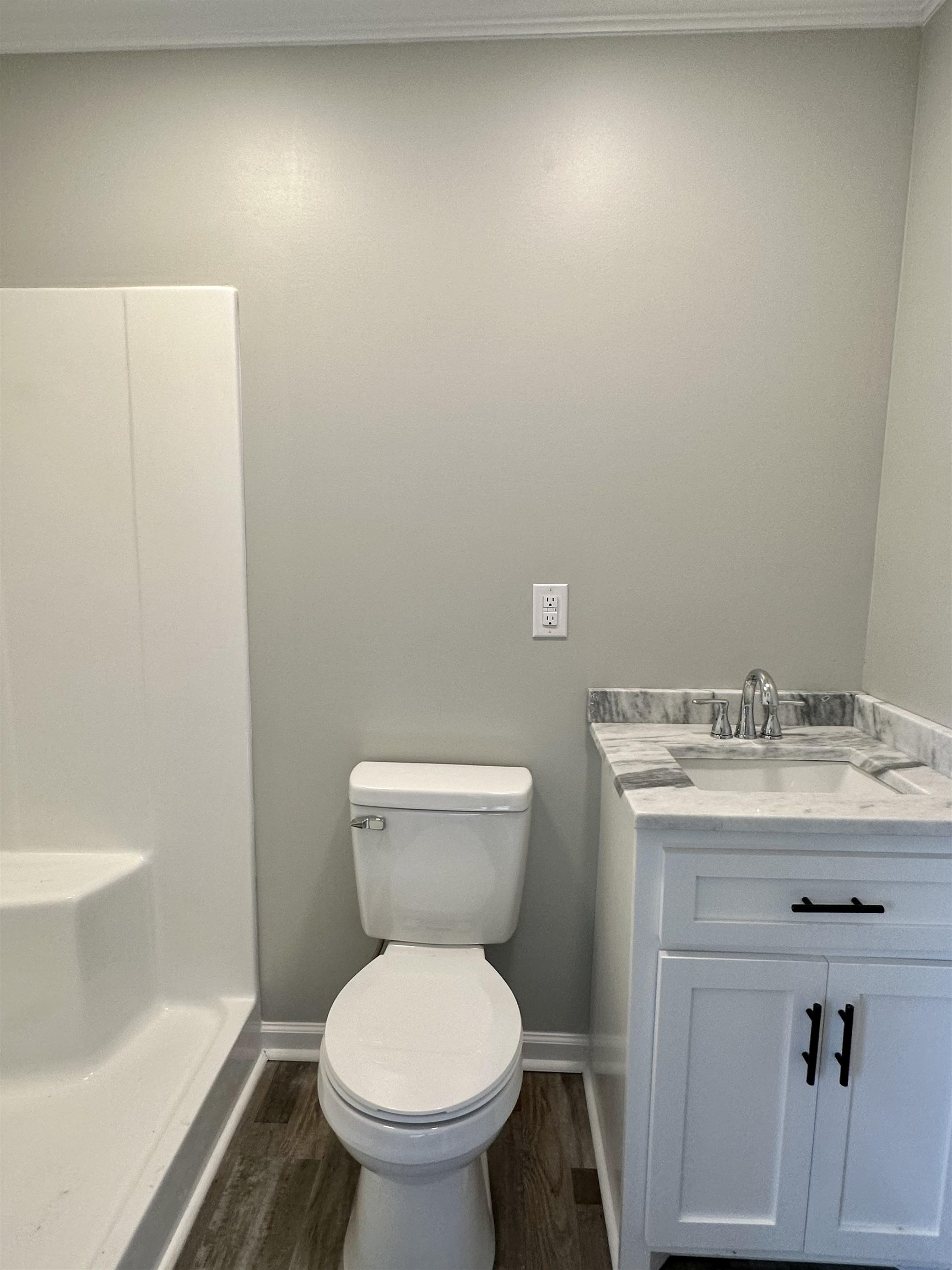 223 Forrest Hill Rd Property Photo 8