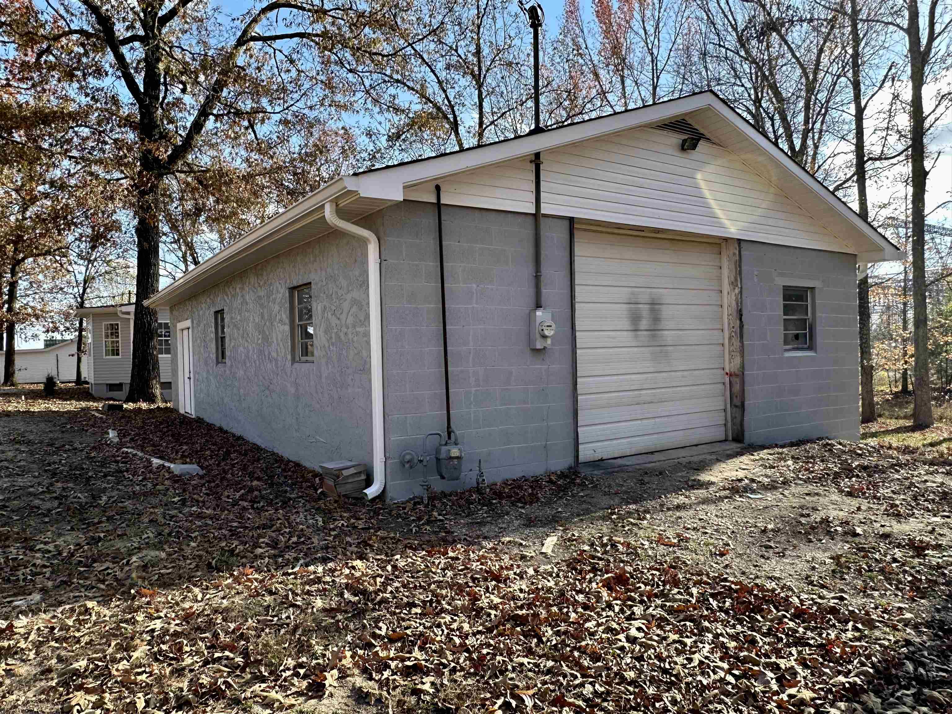 223 Forrest Hill Rd Property Photo 18