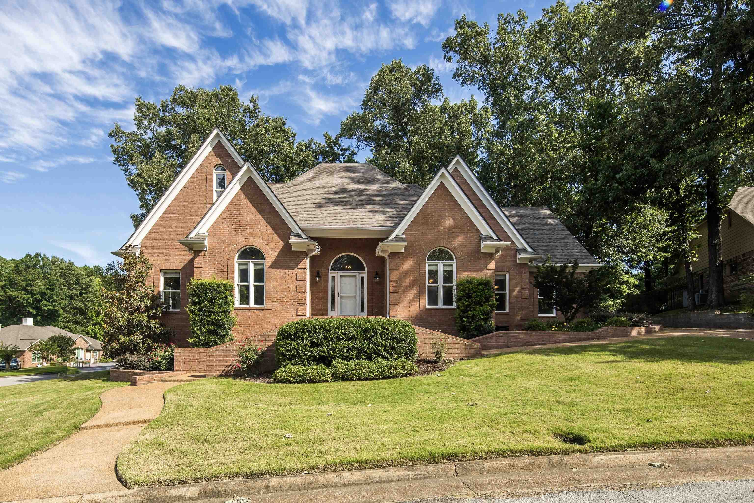 500 BROOK RIDGE CIR Property Photo 1